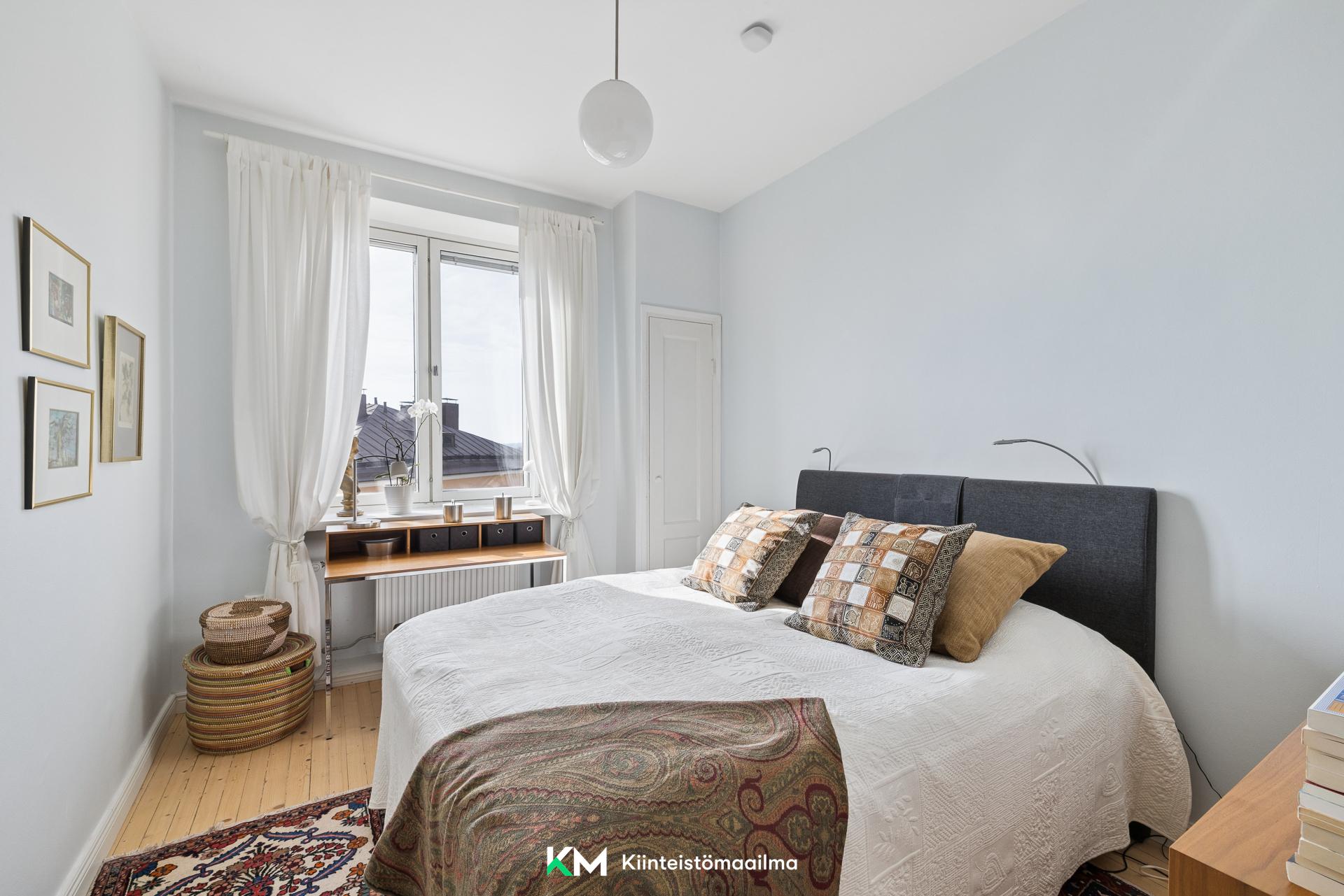 Messeniuksenkatu 8, Taka-Töölö, Helsinki