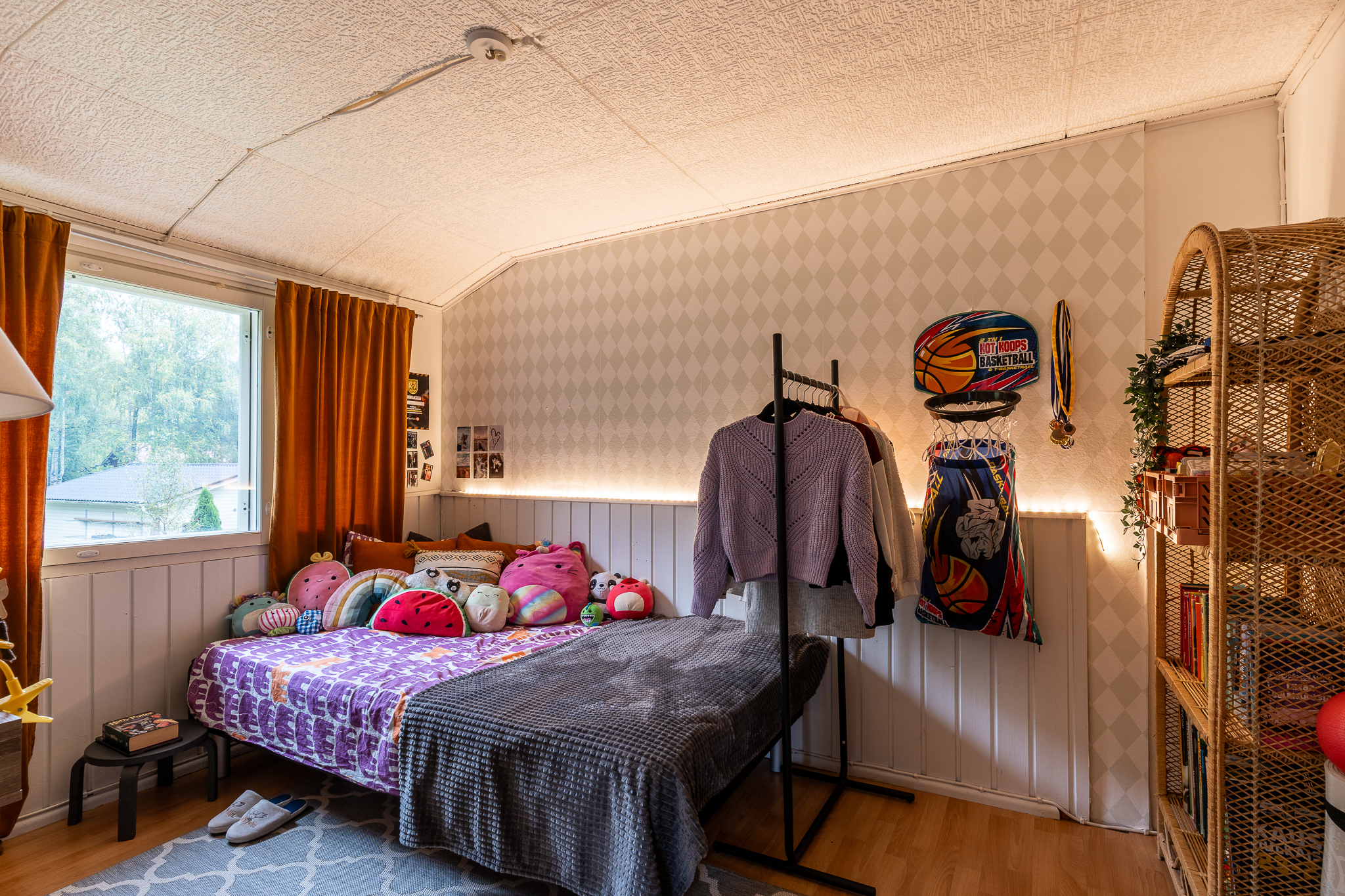 yläkerran makuuhuone2