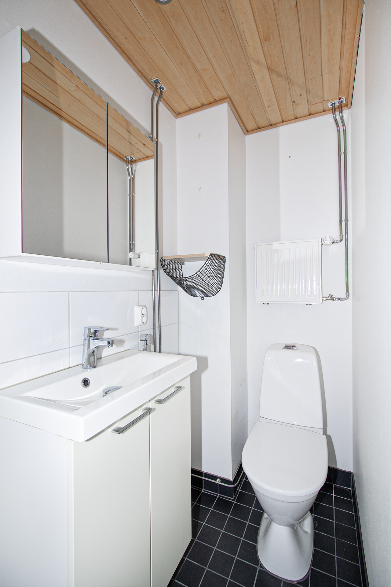 erillinen wc