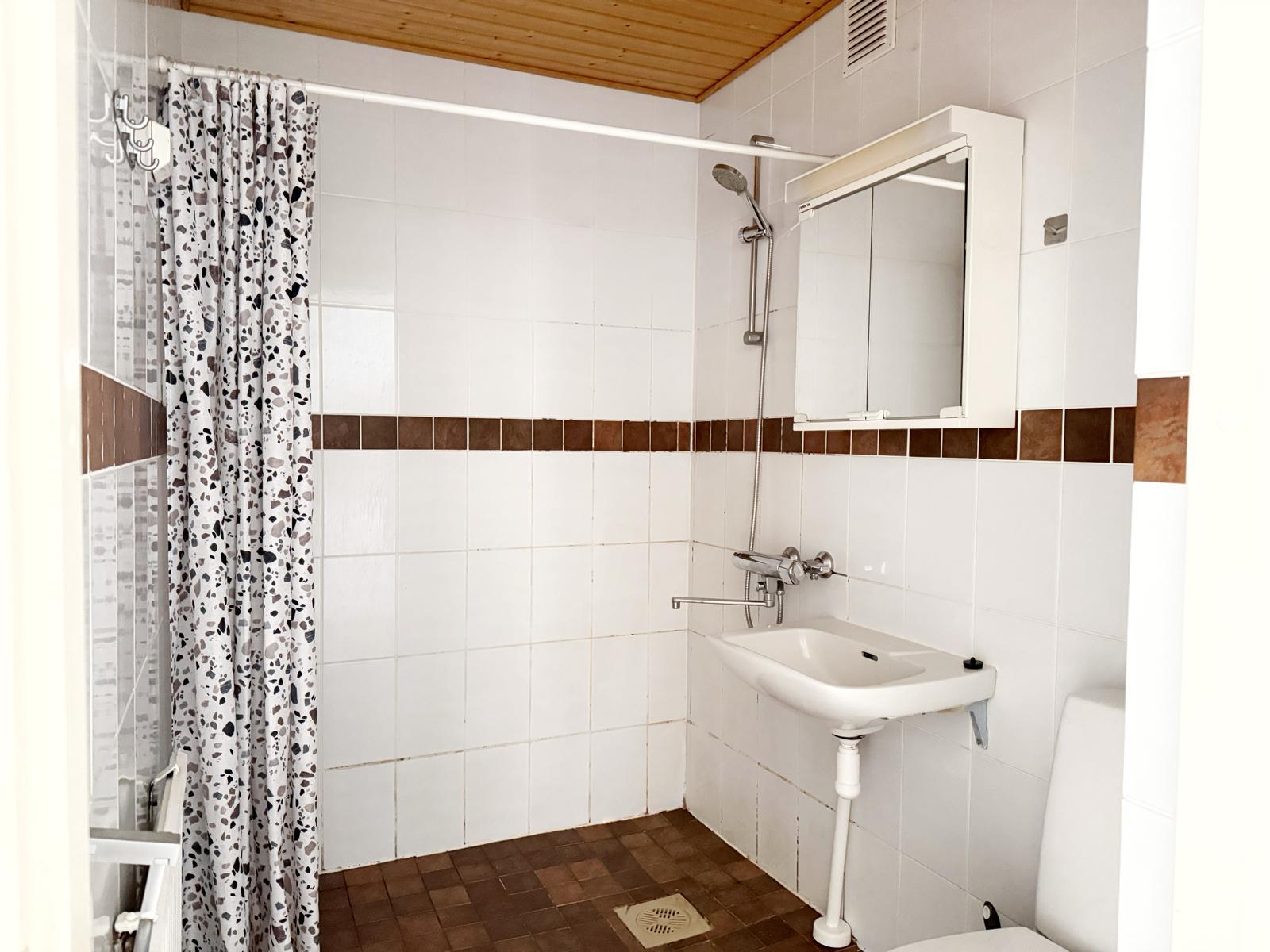 Keskuskatu 1, Kotkansaari, Kotka