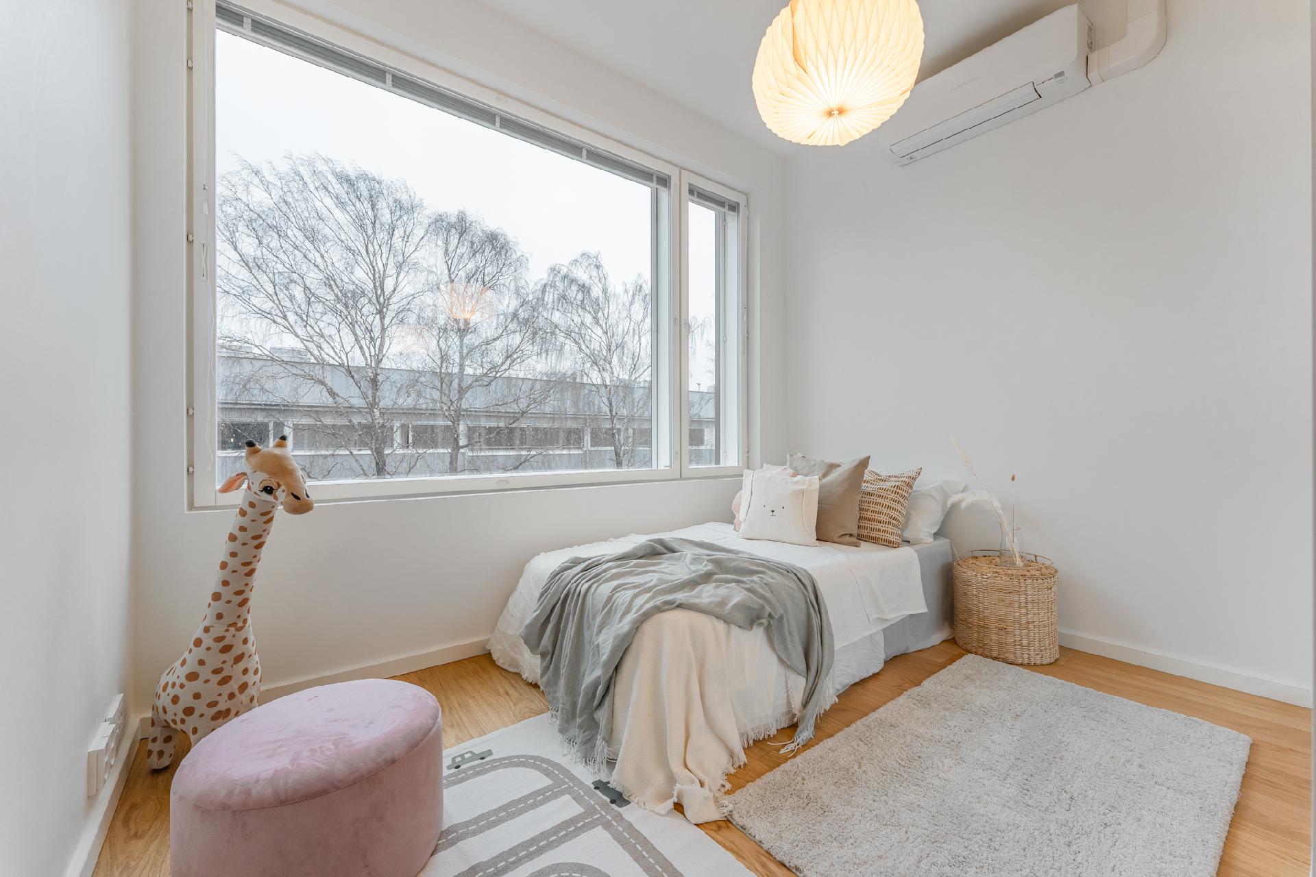 Katajaharjuntie 2-4, Lauttasaari, Helsinki