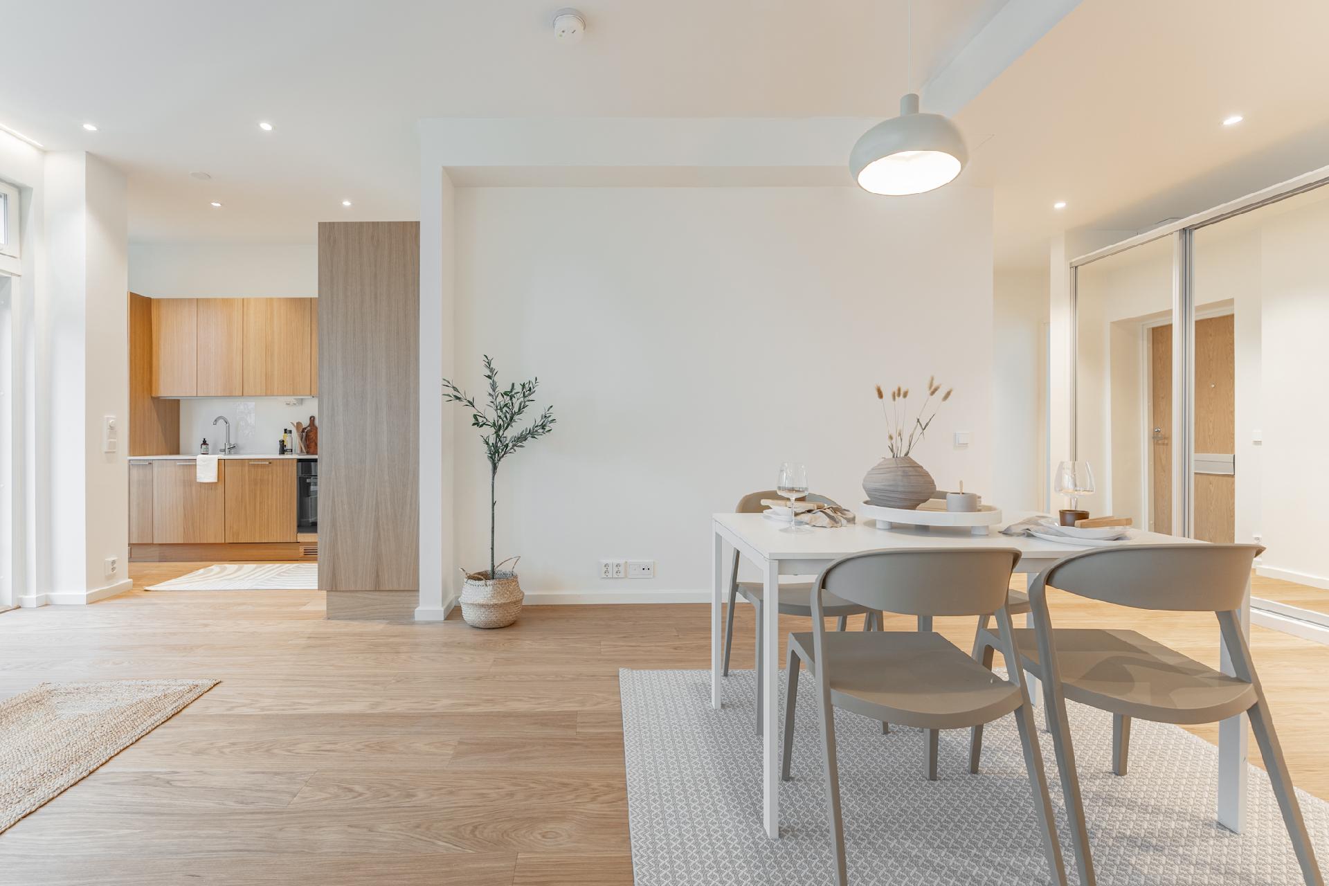 Katajaharjuntie 2-4, Lauttasaari, Helsinki