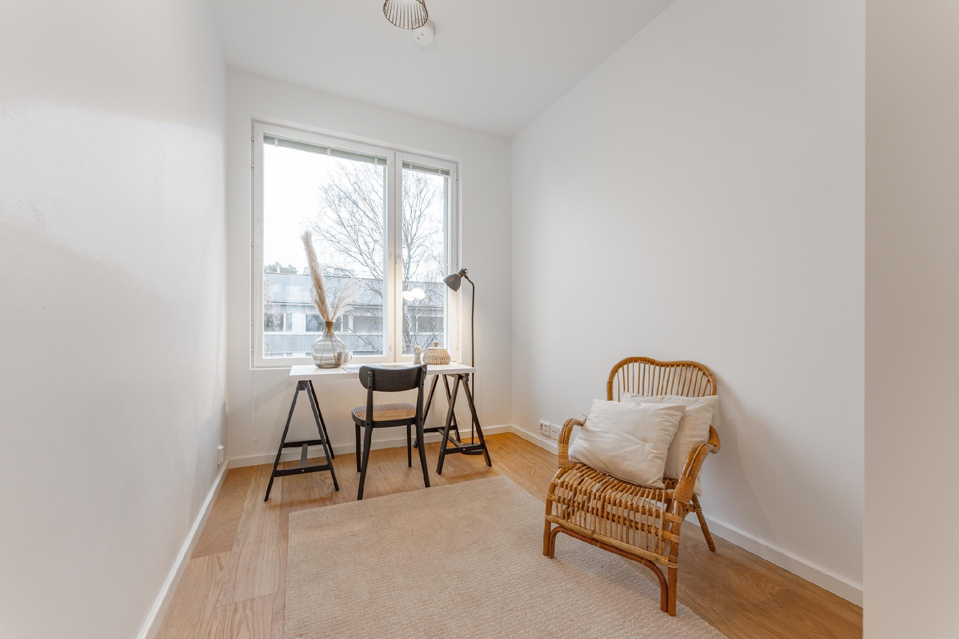 Katajaharjuntie 2-4, Lauttasaari, Helsinki