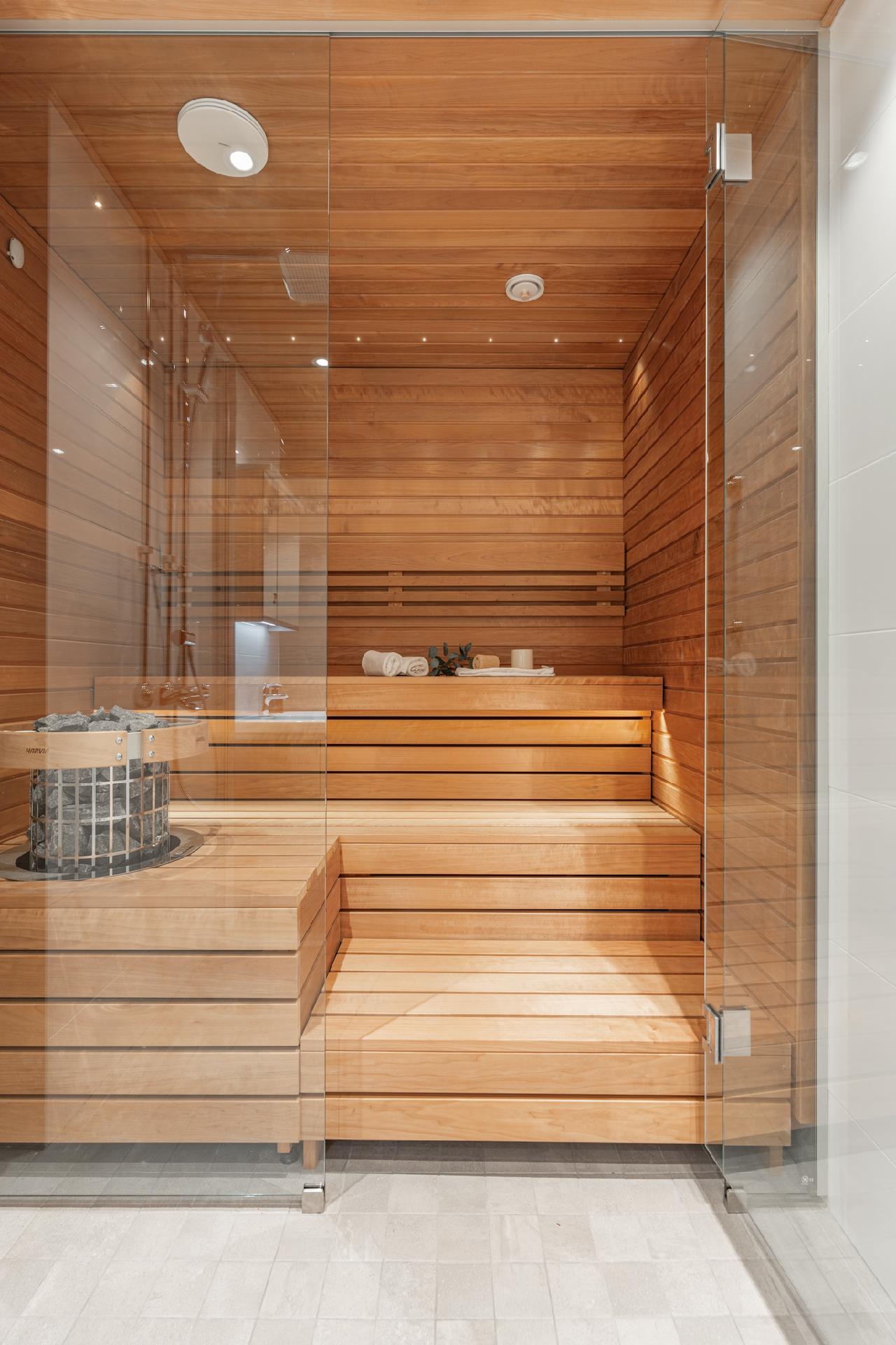 Katajaharjuntie 2-4, Lauttasaari, Helsinki