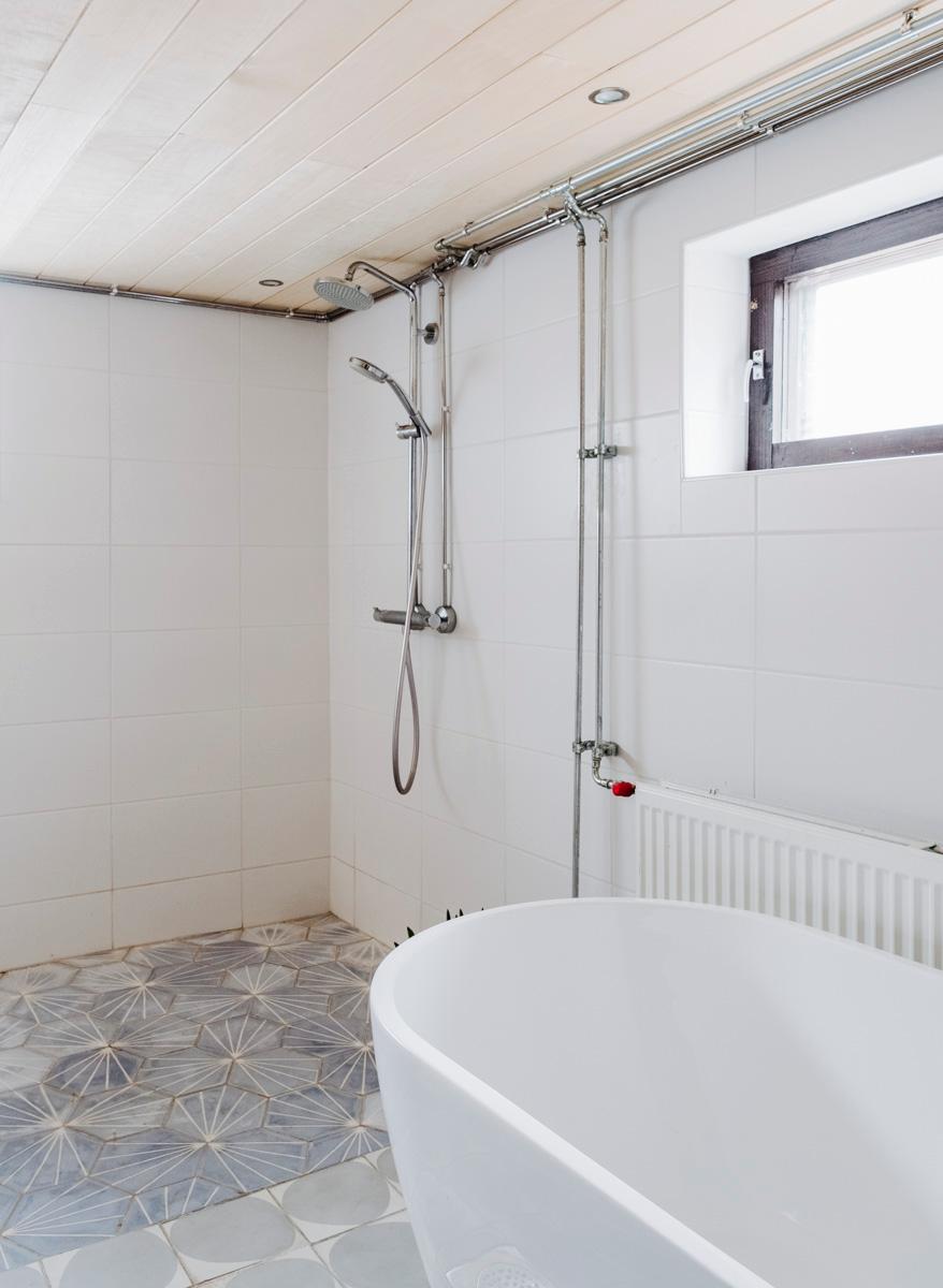 Taloyhtiön kylpytilat