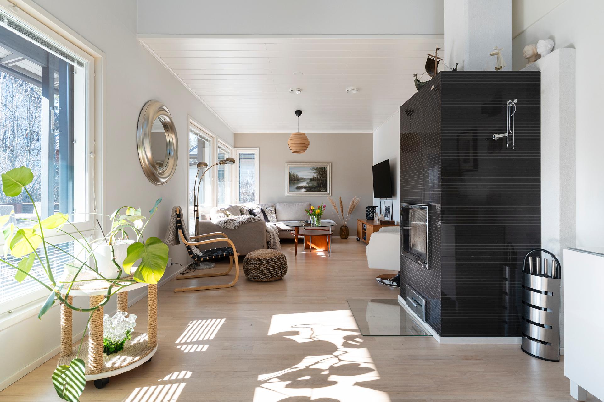 Viisukuja 4, Ilola, Vantaa