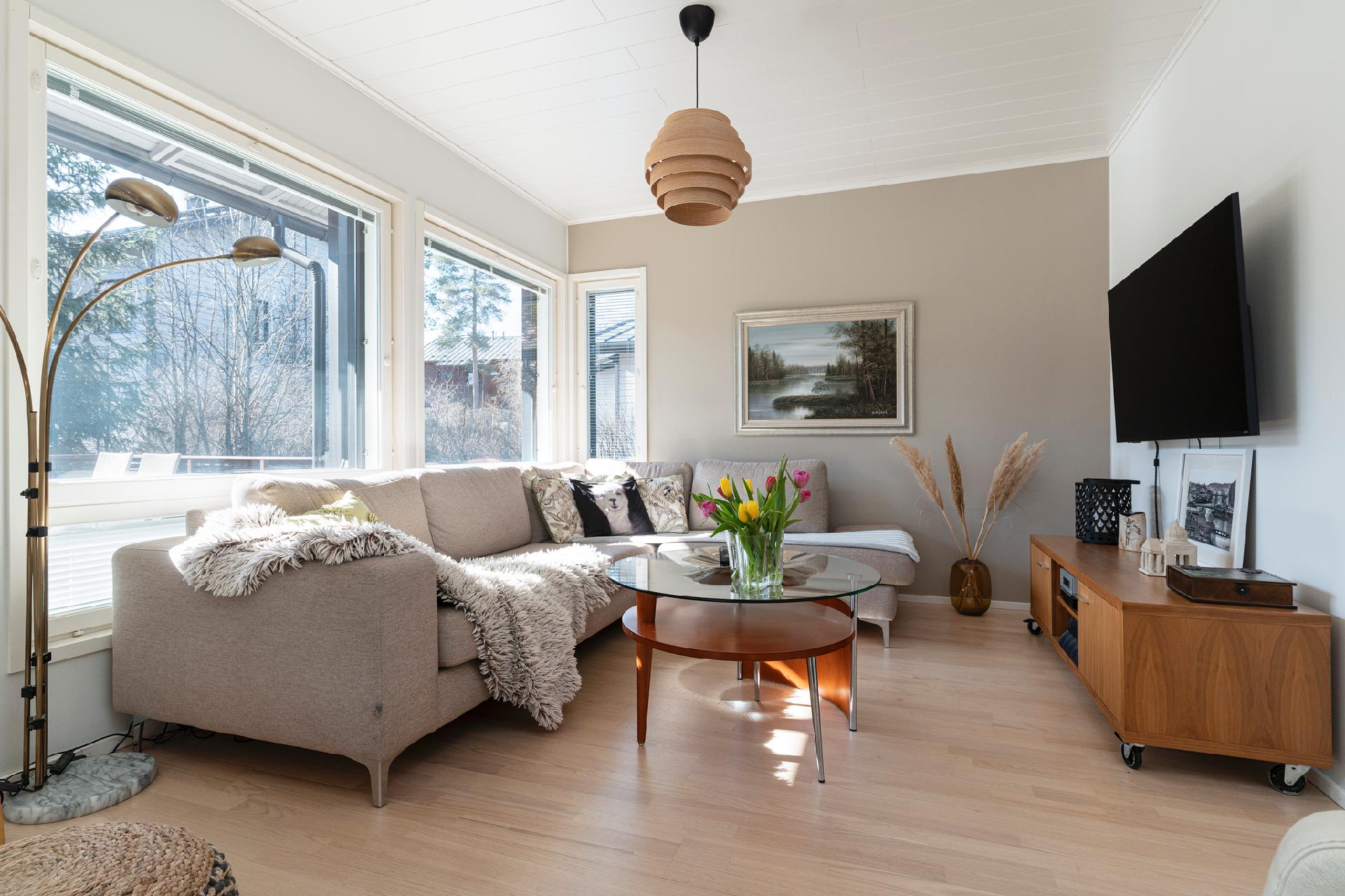 Viisukuja 4, Ilola, Vantaa