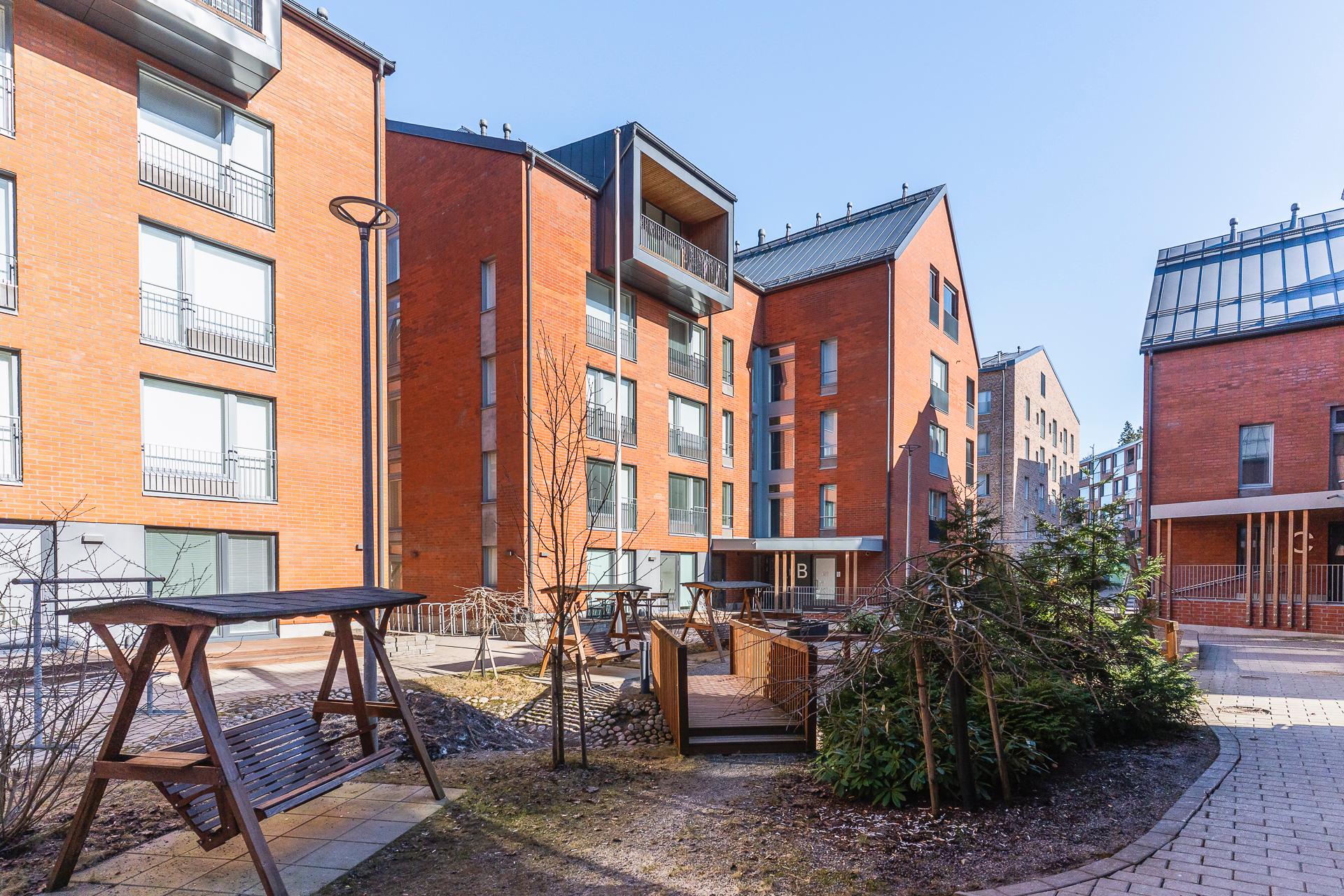 Reviisorinkatu 10, Espoon Keskus, Espoo