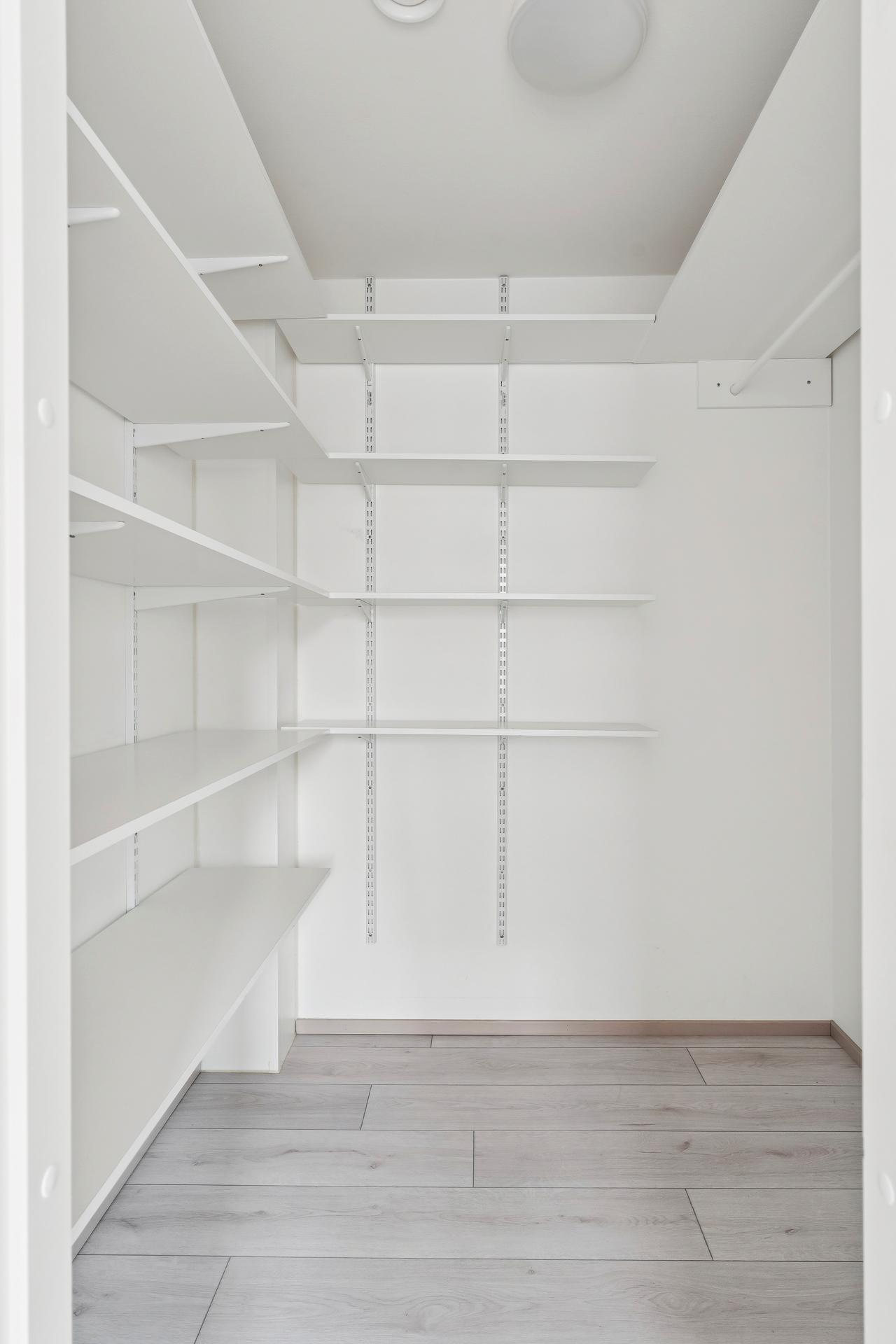 Reviisorinkatu 10, Espoon Keskus, Espoo