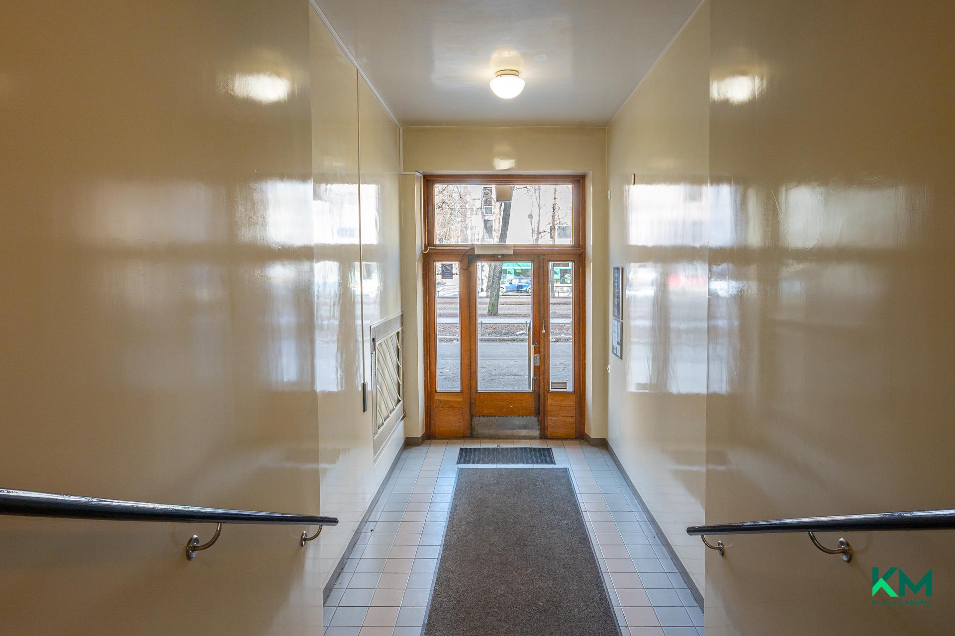 Munkkiniemen puistotie 16, Munkkiniemi, Helsinki