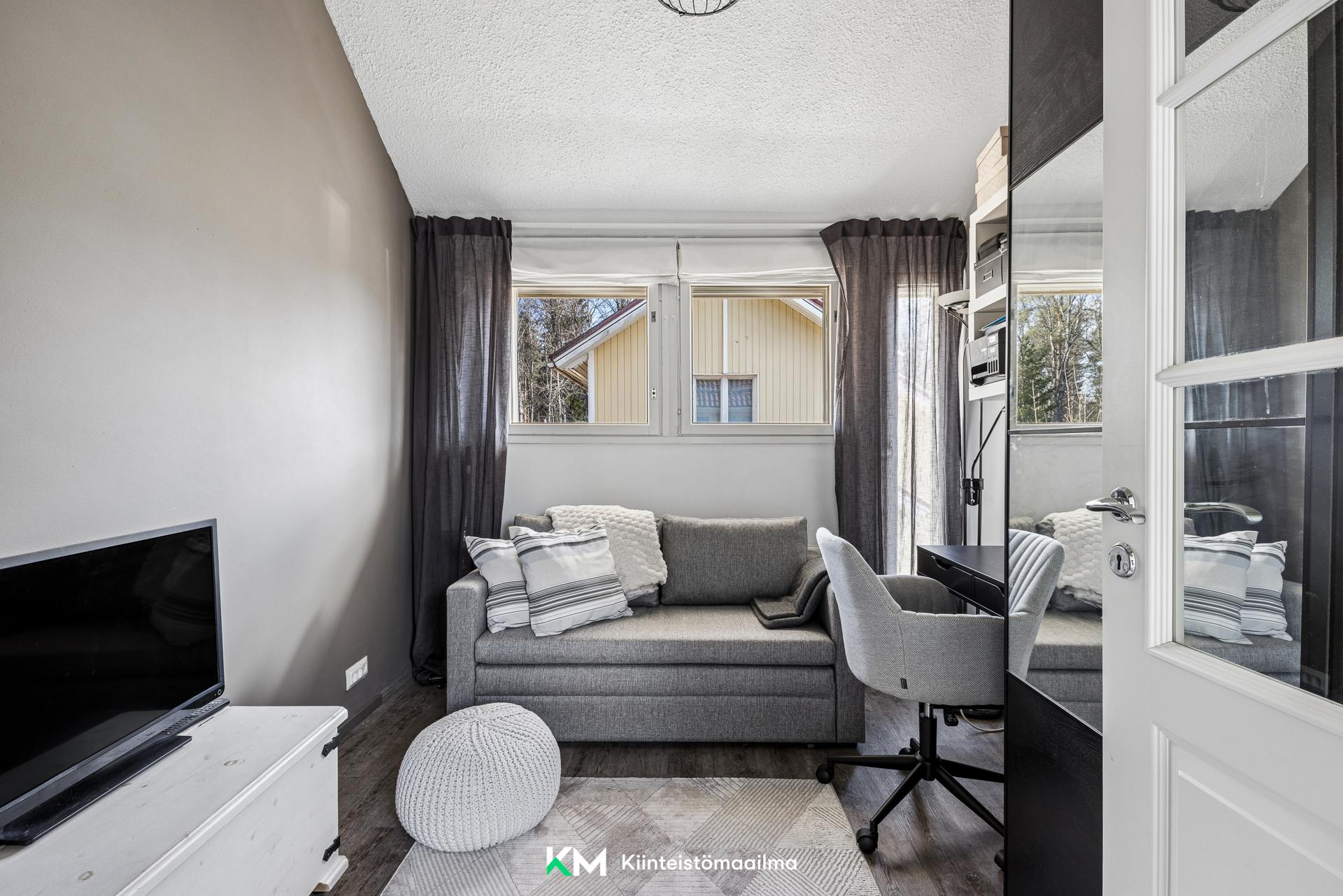 Huhtakoukku 21, Latokaski, Espoo