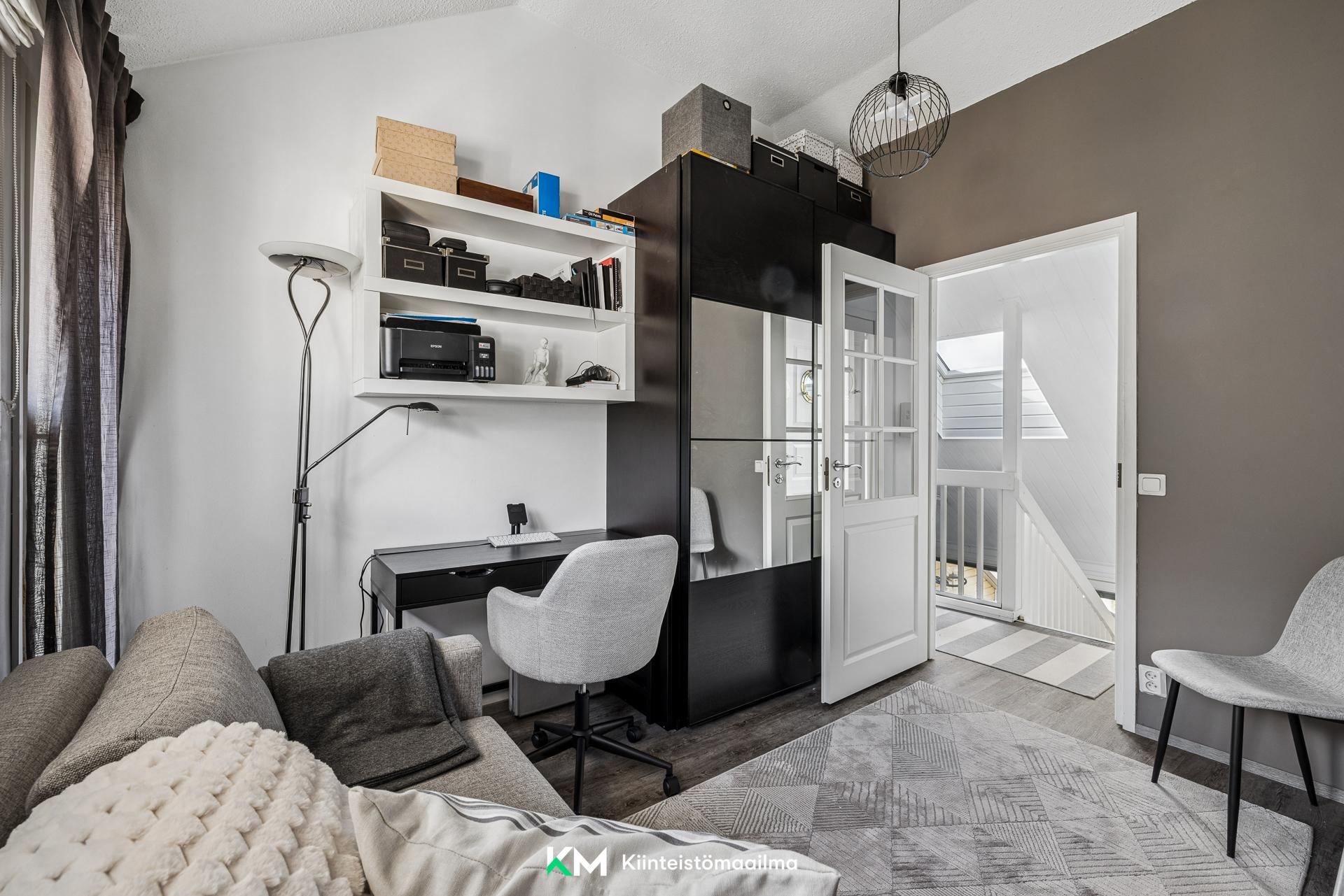 Huhtakoukku 21, Latokaski, Espoo