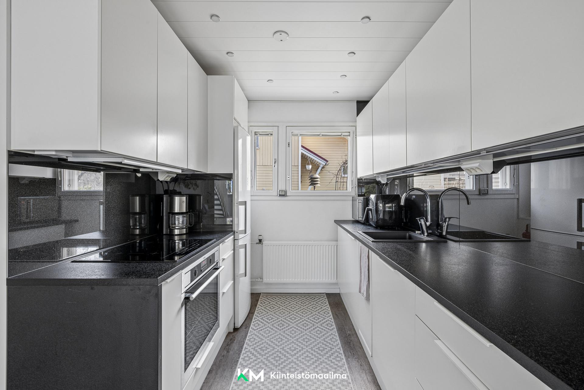 Huhtakoukku 21, Latokaski, Espoo