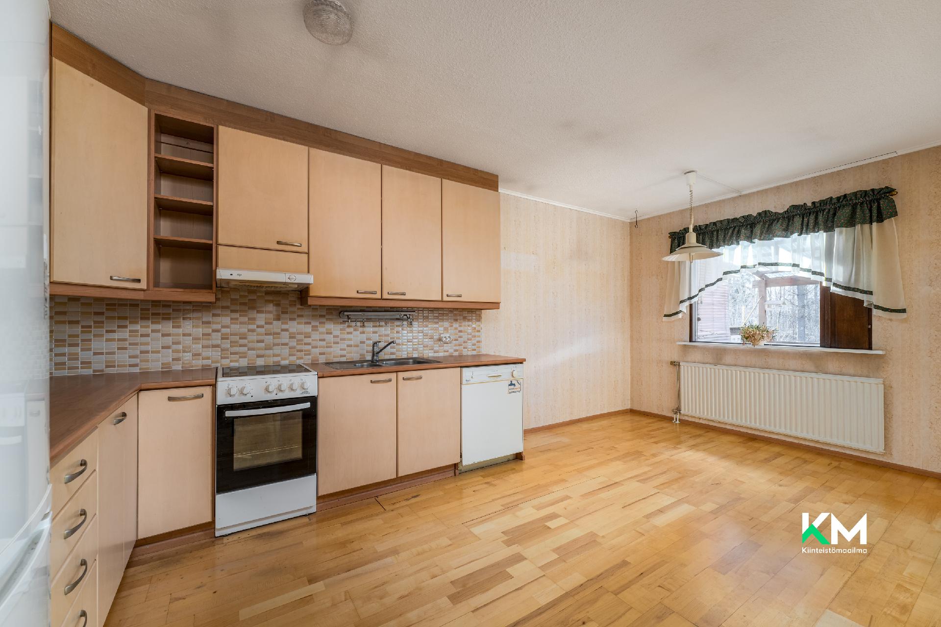 Salmentie 28, Isokylä, Kokkola