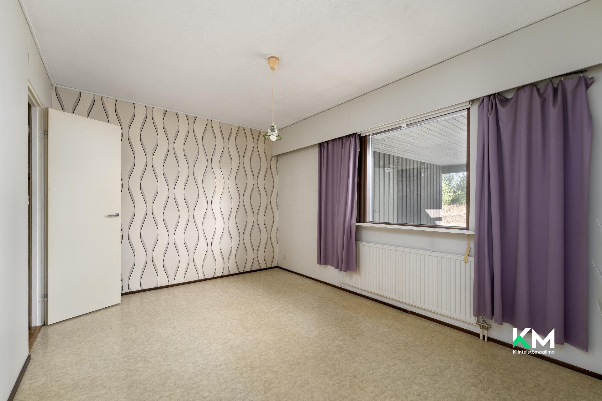 Salmentie 28, Isokylä, Kokkola