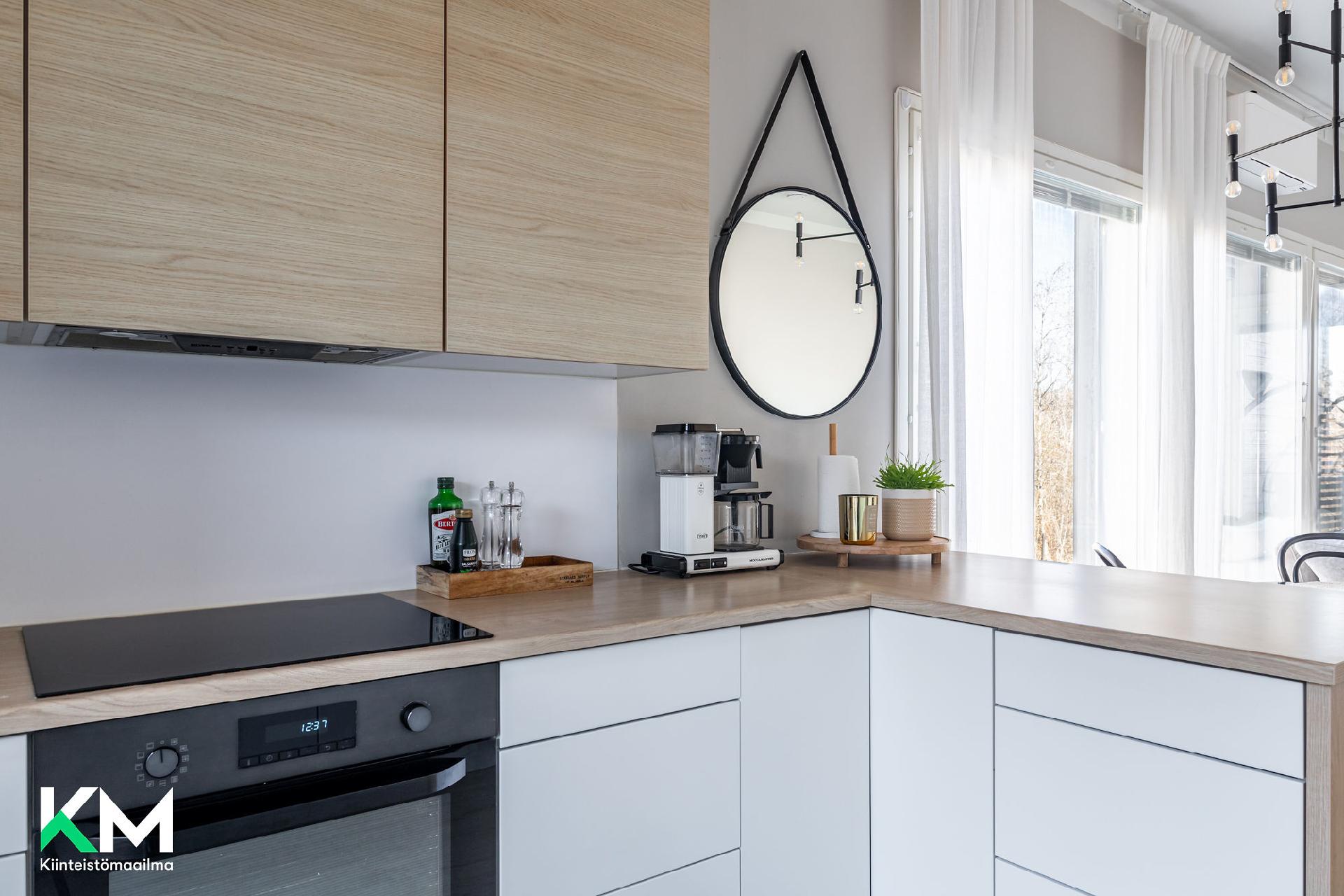 Esa-äijäntie 6, Perhoslehto, Hollola