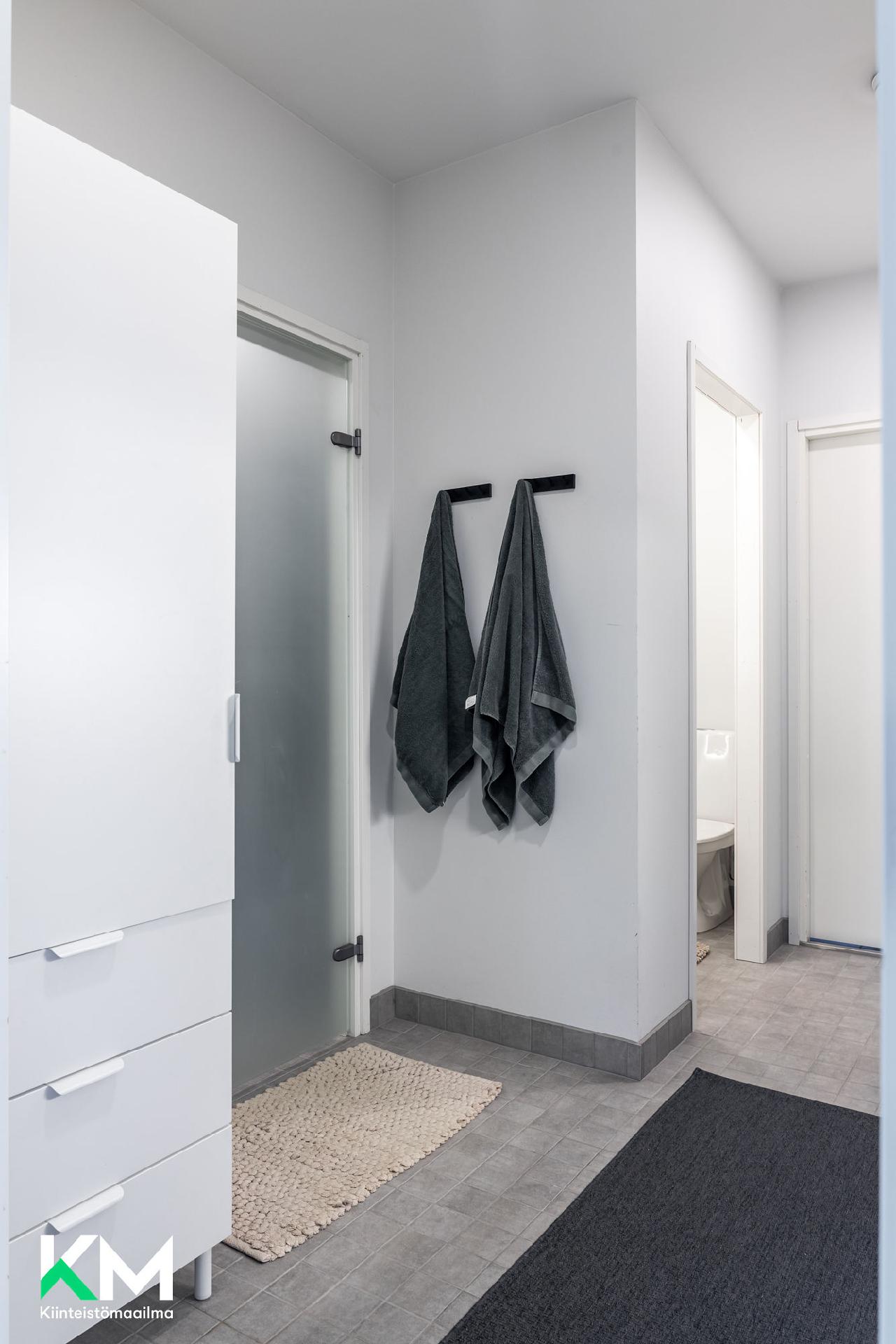 Esa-äijäntie 6, Perhoslehto, Hollola