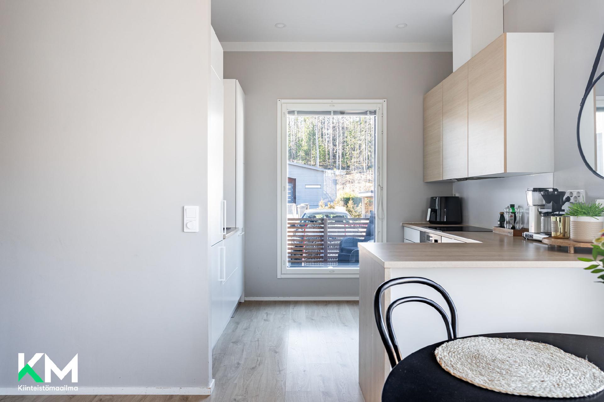 Esa-äijäntie 6, Perhoslehto, Hollola