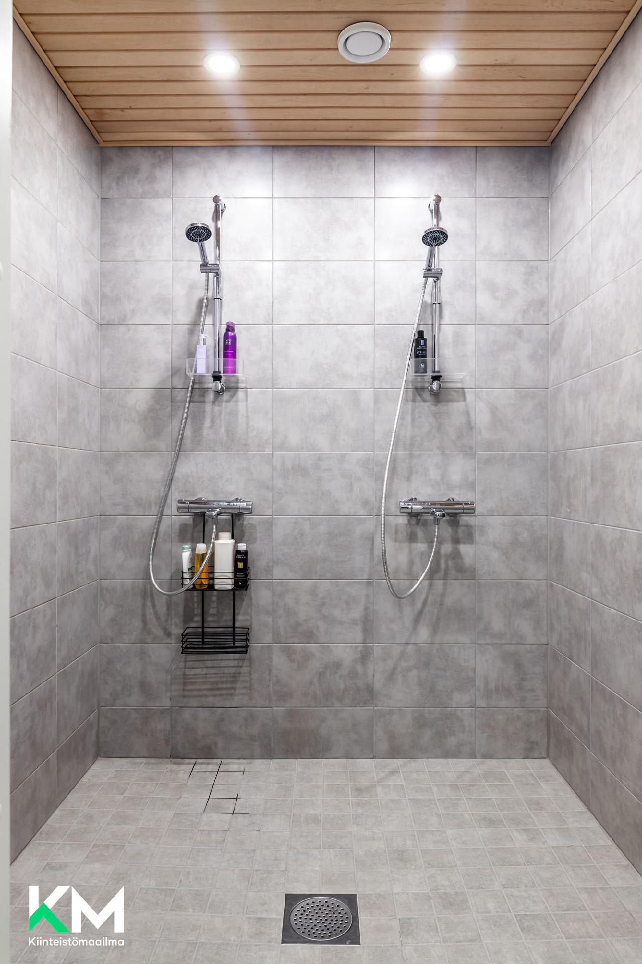 Esa-äijäntie 6, Perhoslehto, Hollola