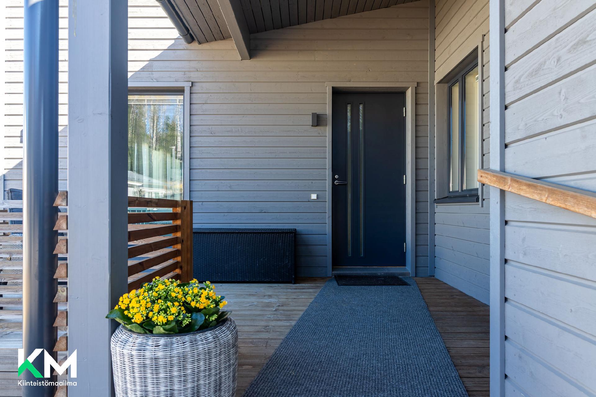 Esa-äijäntie 6, Perhoslehto, Hollola