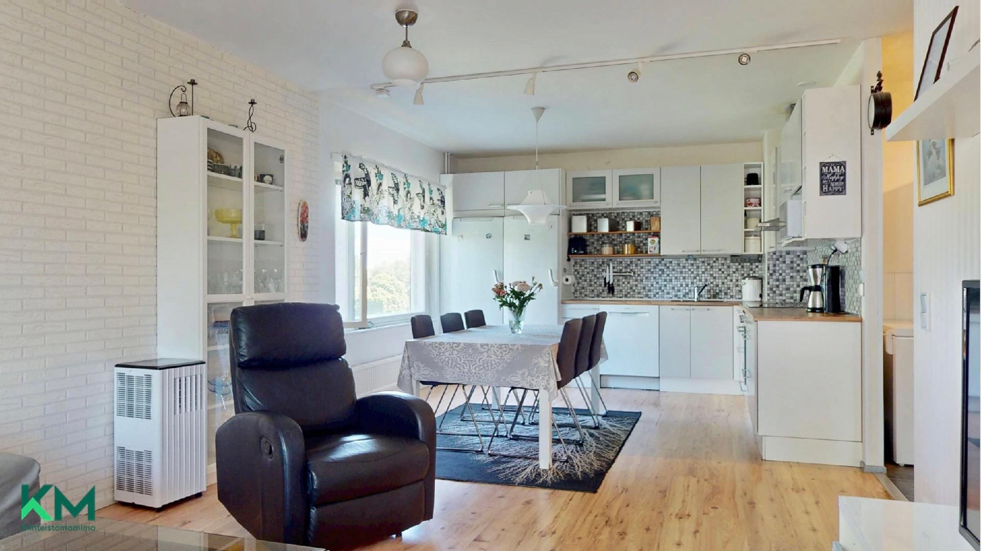 Erämiehenpolku 4, Ristinummi, Vaasa