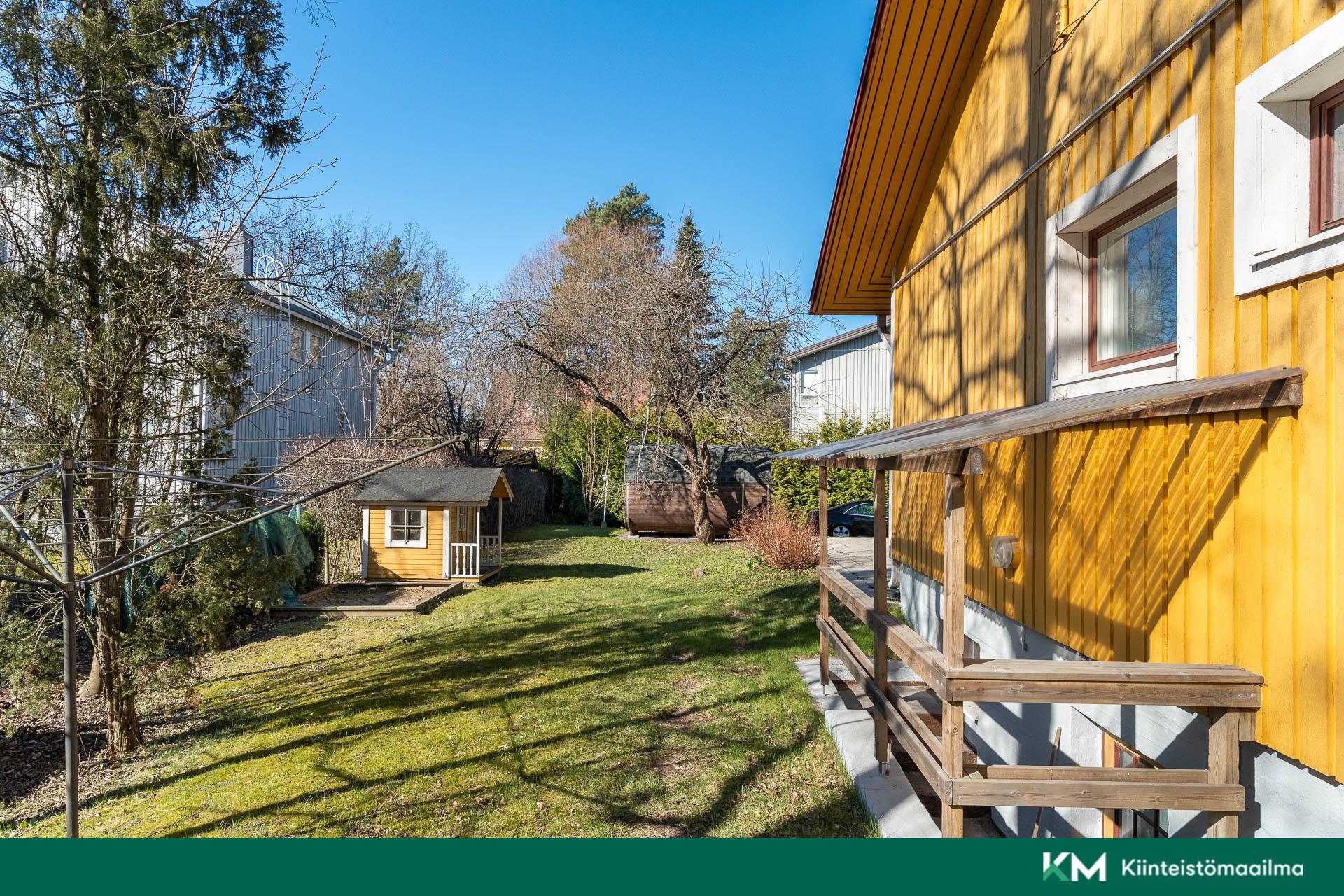 Päivöläntie 62, Tapanila, Helsinki