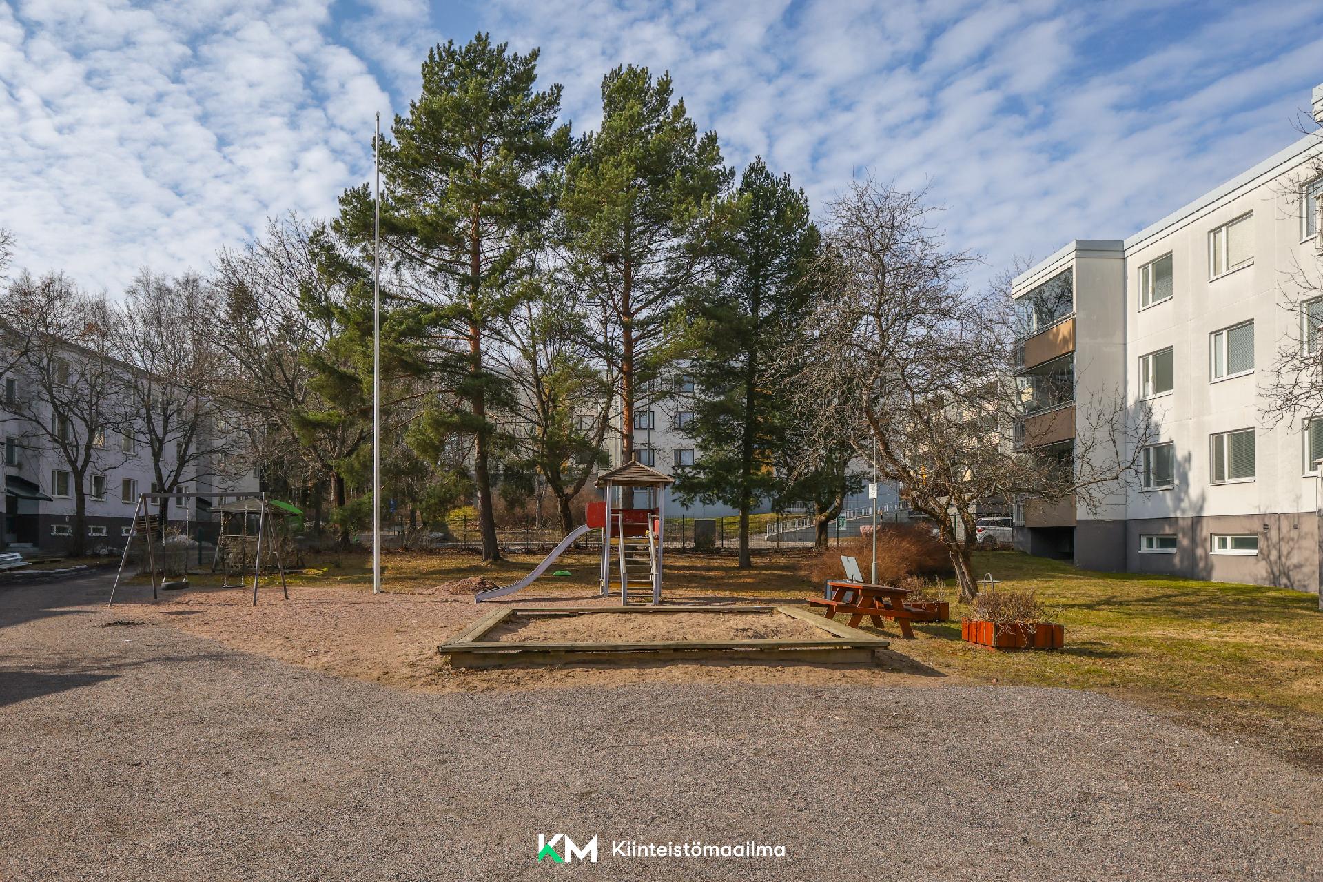 Kuminakuja 4, Laajasalo, Helsinki