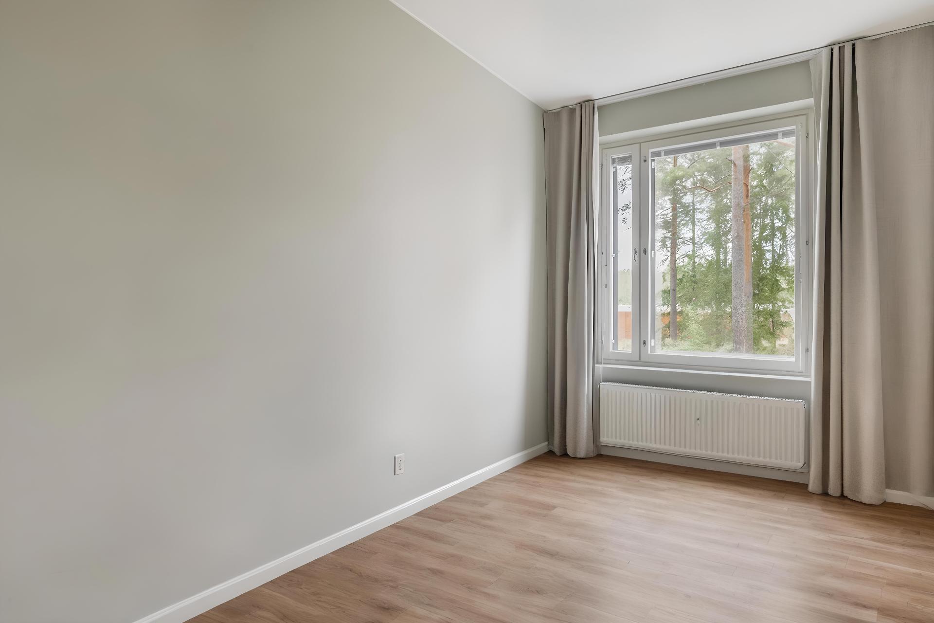 keskimmäinen makuuhuone