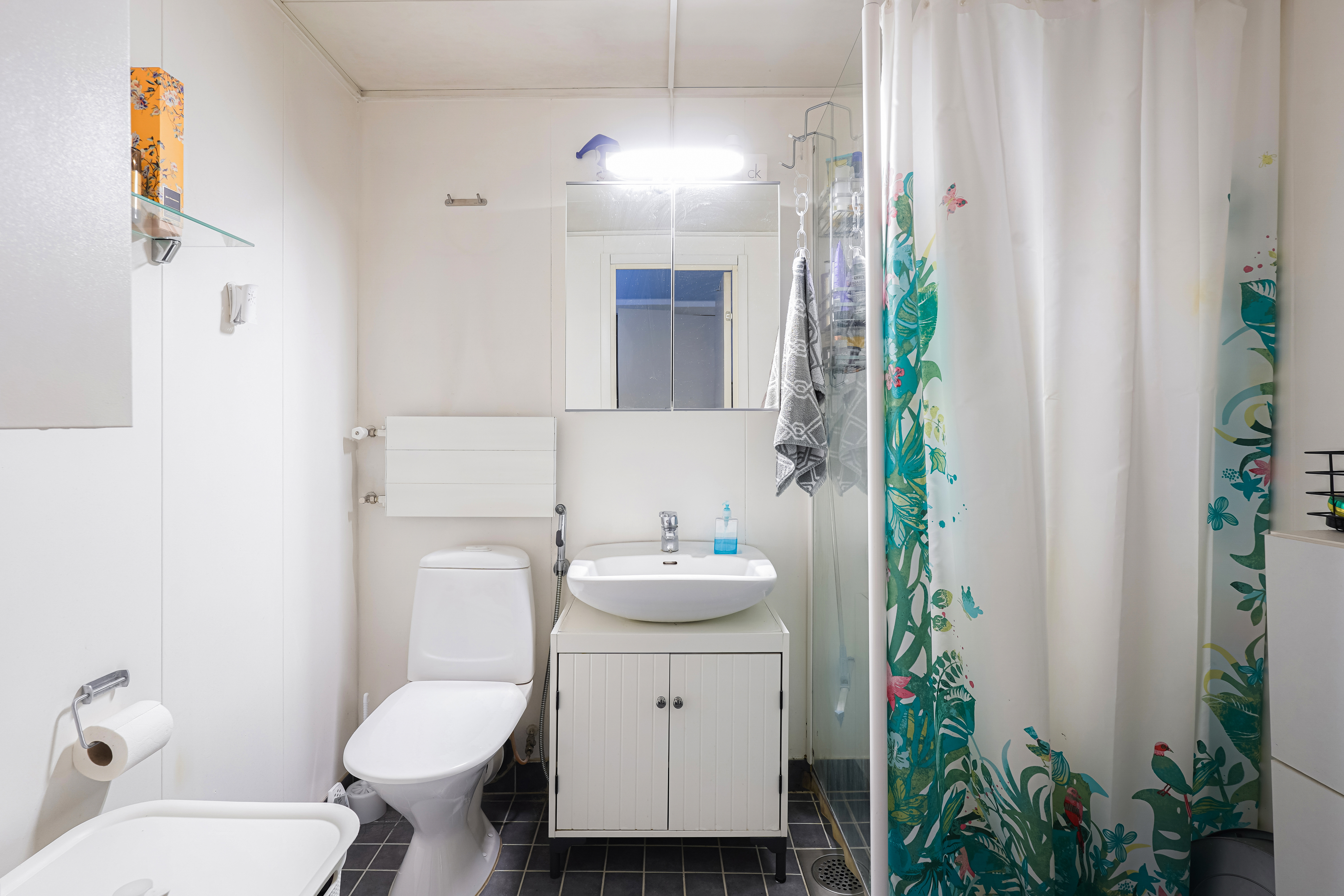 Pekanraitti 4, Malmi, Helsinki