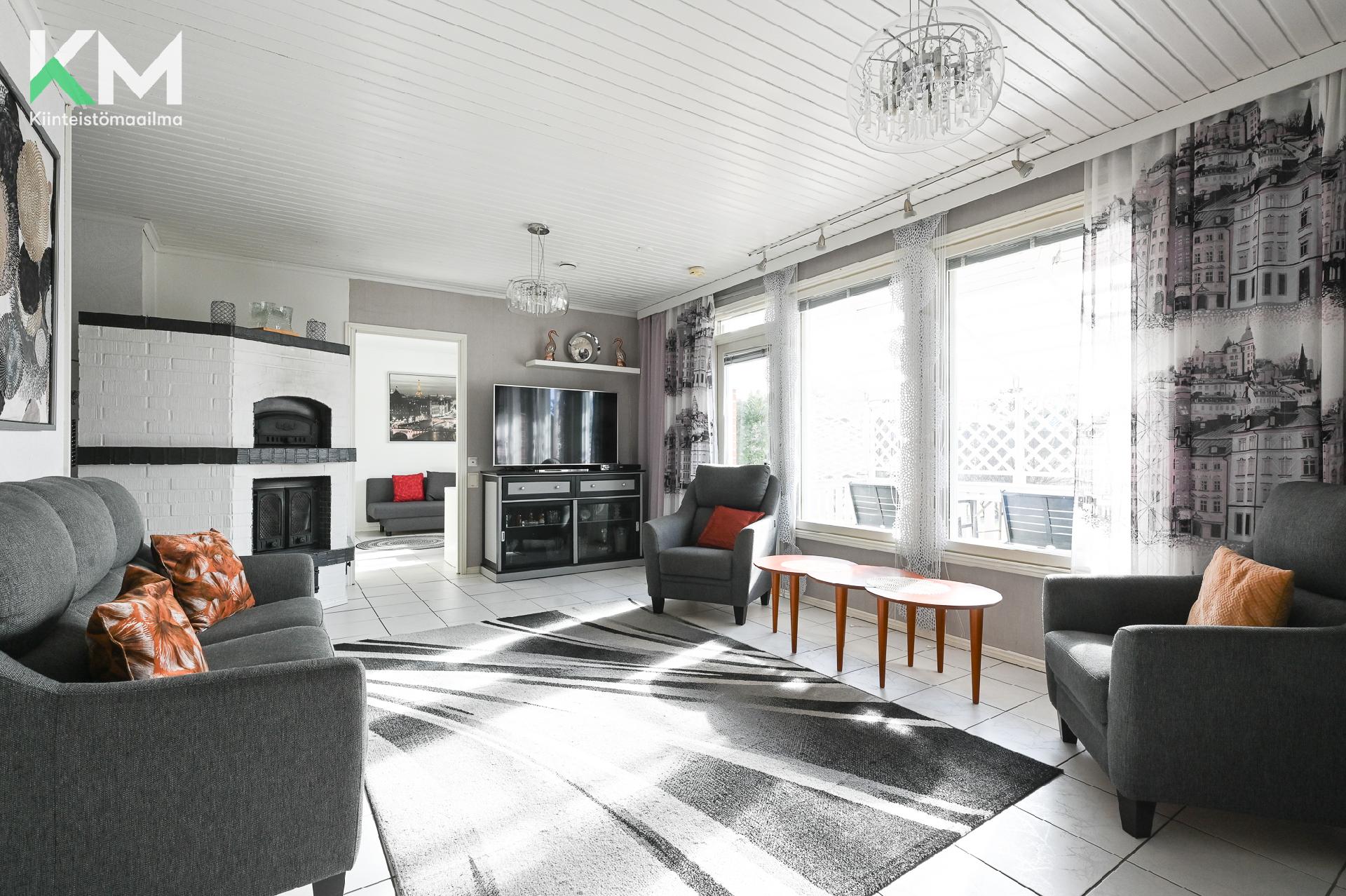 Tuulentuvantie 4, Kurikankylä, Kurikka