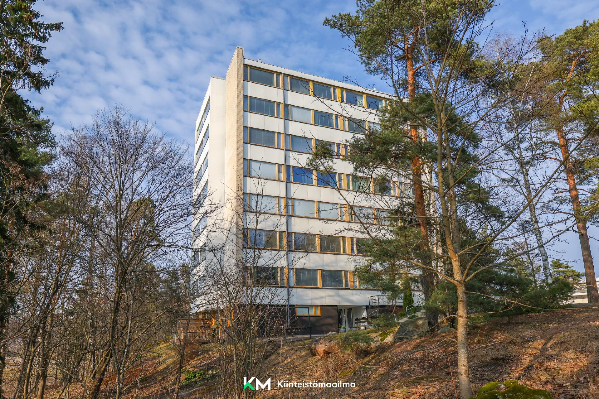 Luuvaniementie 14, Niemenmäki, Helsinki