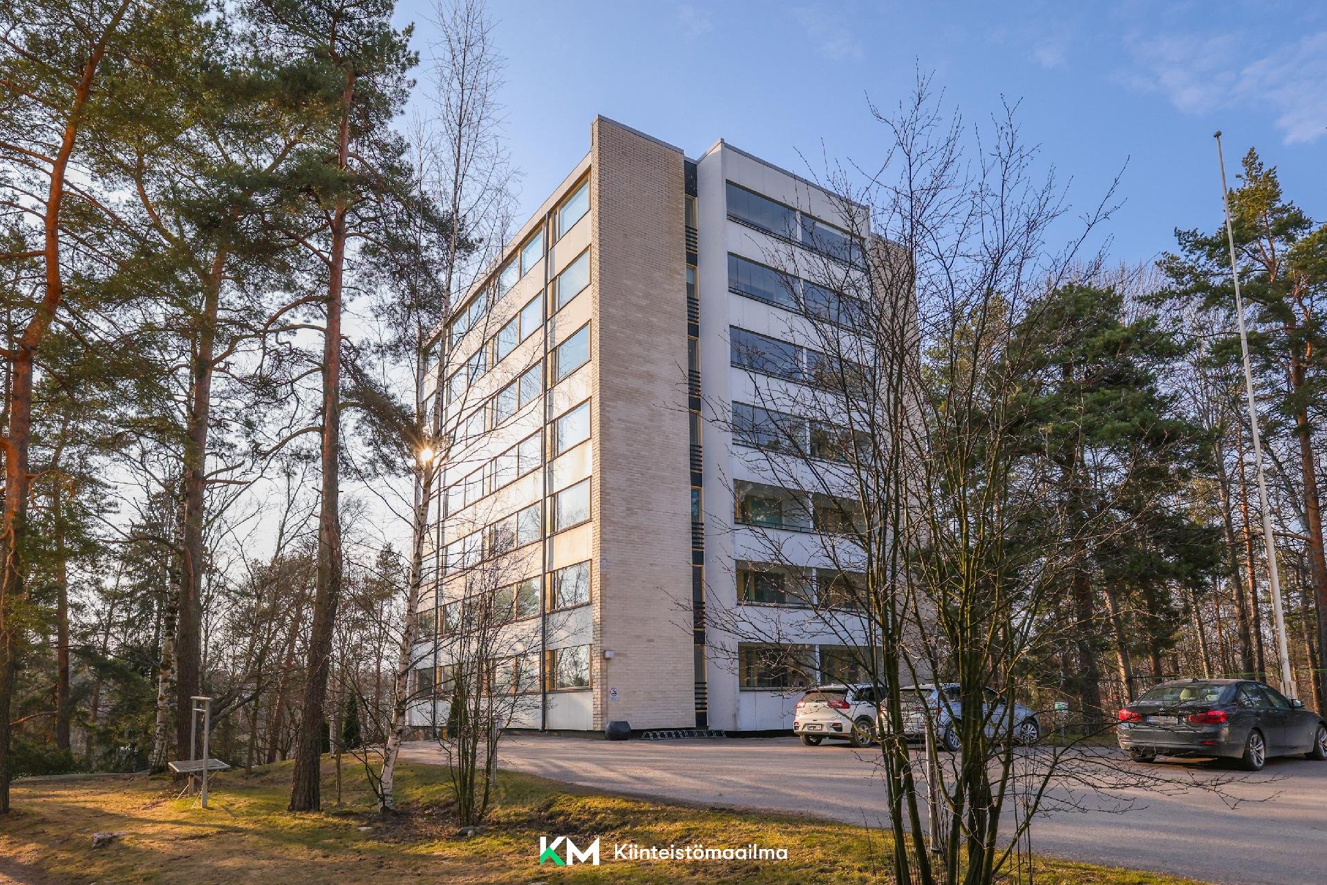 Luuvaniementie 14, Niemenmäki, Helsinki