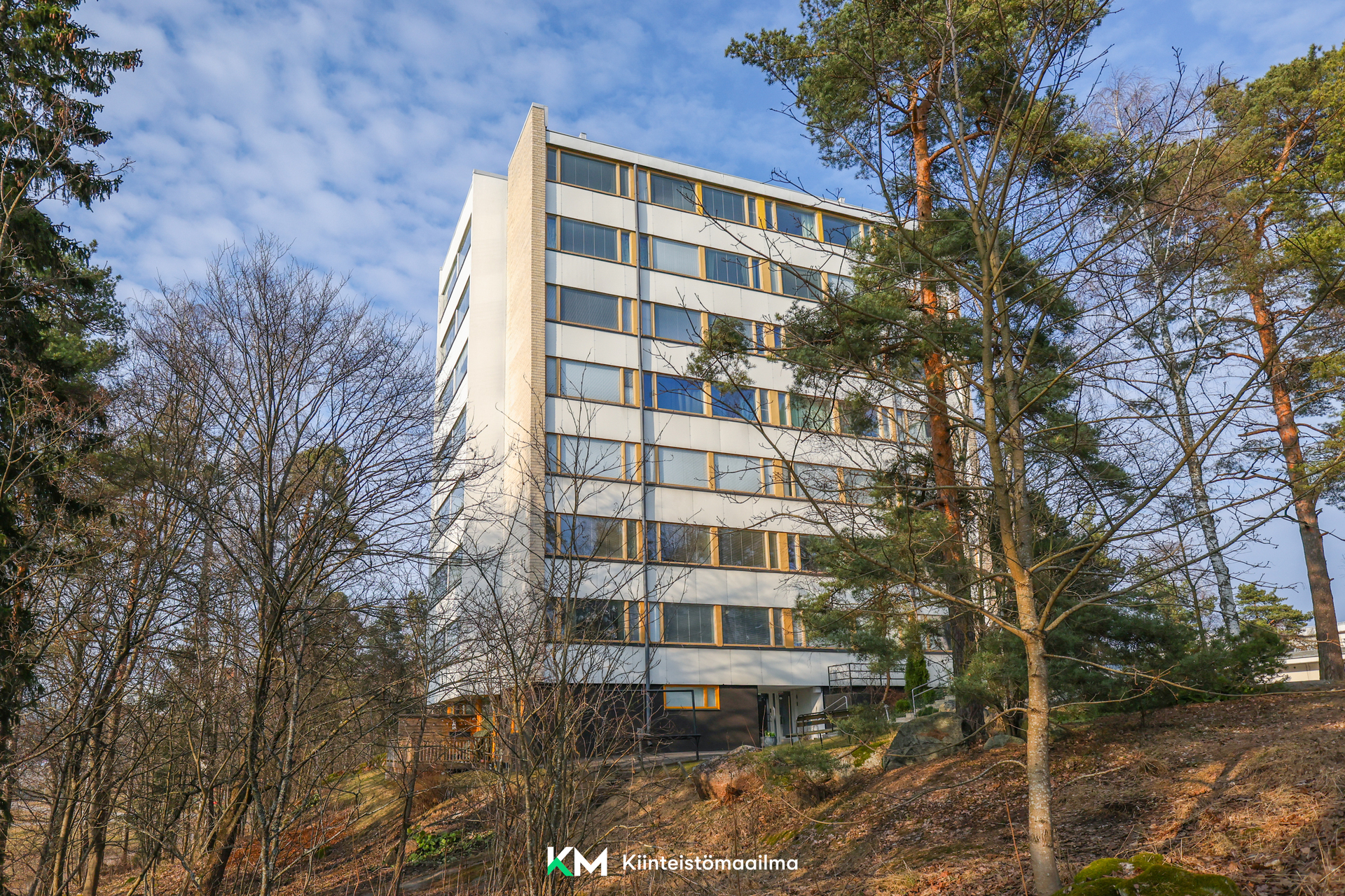 Luuvaniementie 14, Niemenmäki, Helsinki