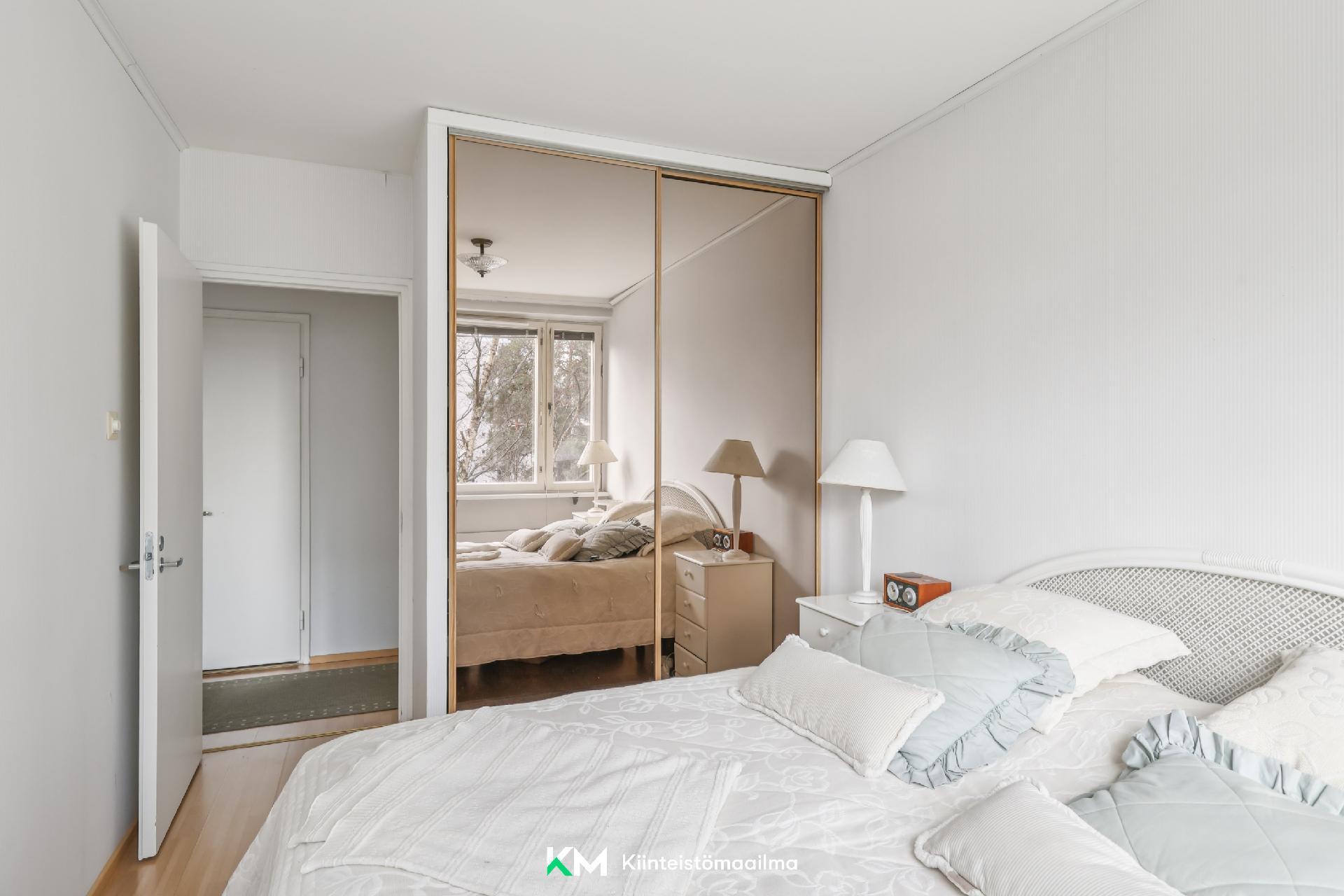 Luuvaniementie 14, Niemenmäki, Helsinki