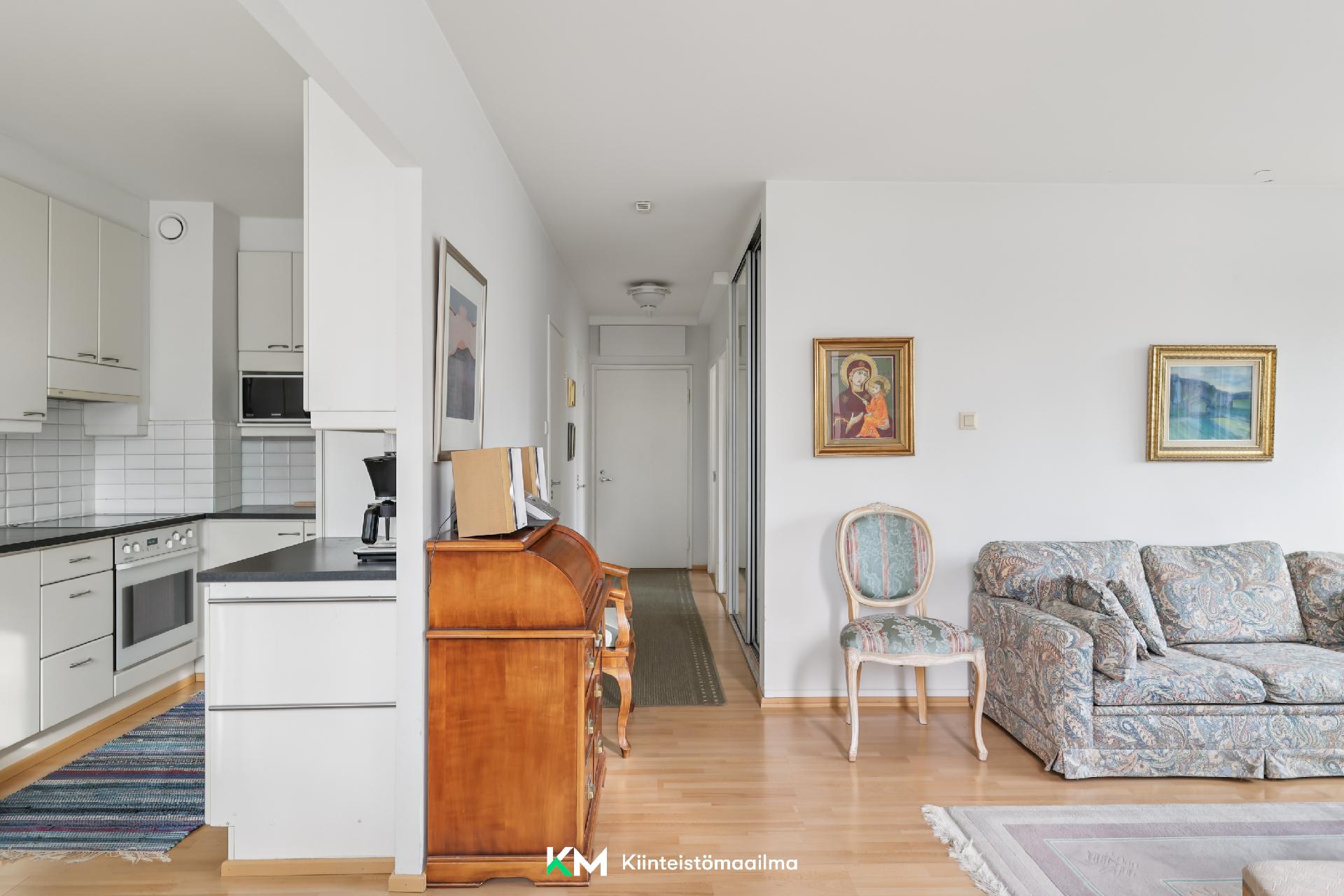 Luuvaniementie 14, Niemenmäki, Helsinki