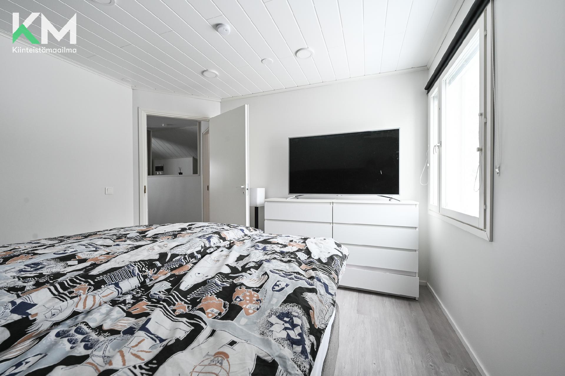 Lipastintie 148, Tuiskula, Kurikka