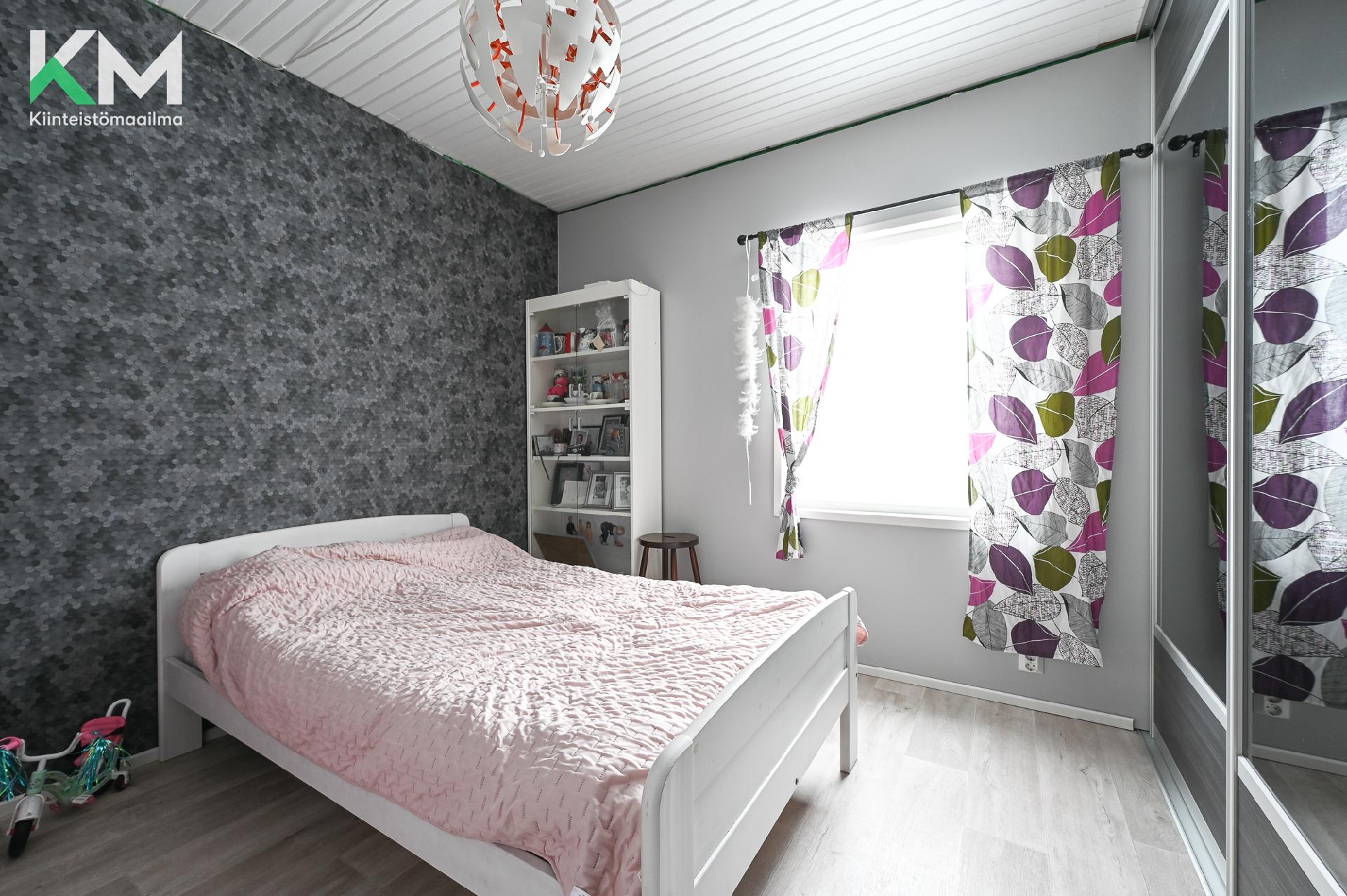 Lipastintie 148, Tuiskula, Kurikka