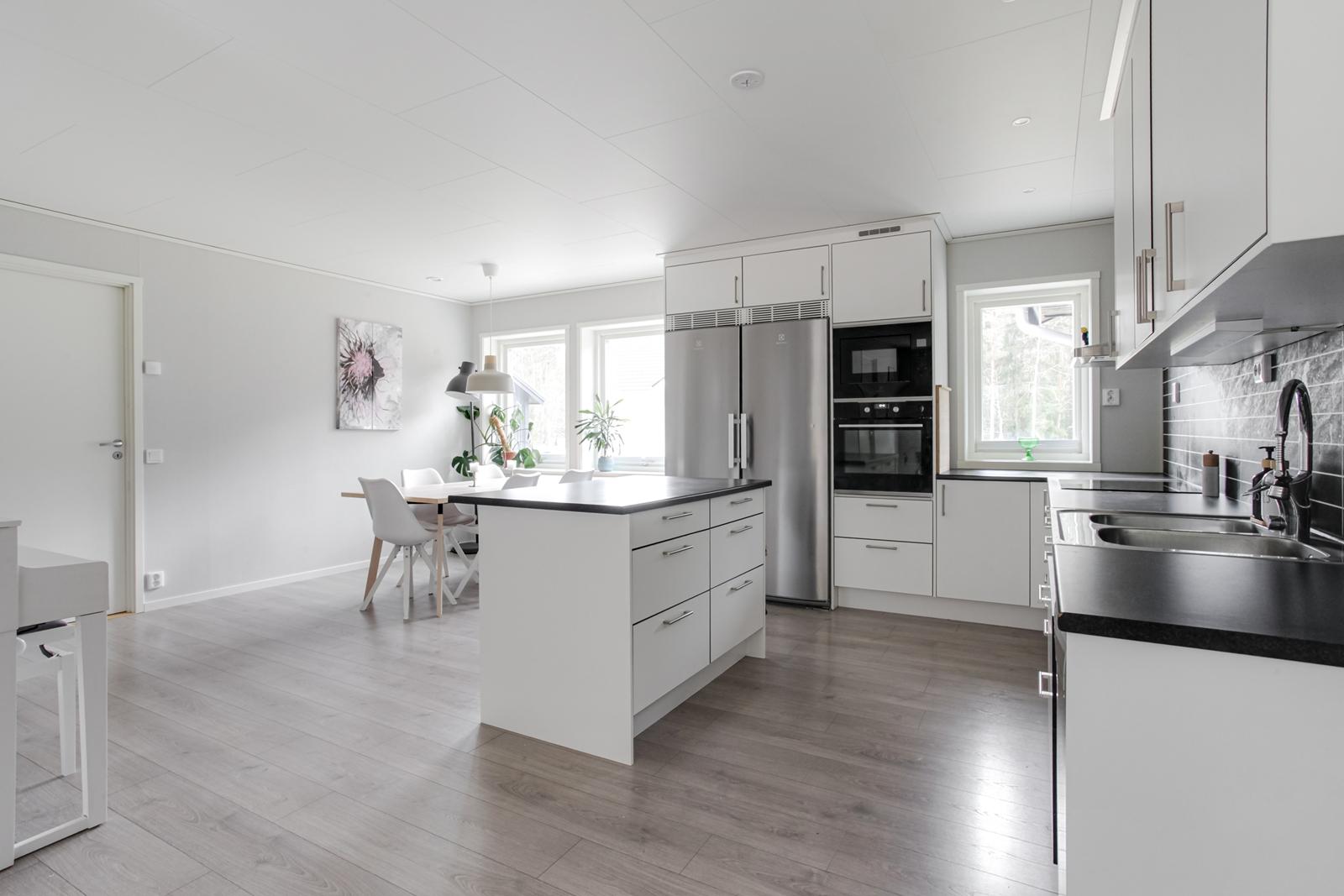 Tarinakuja 1, Vääkilä, Vihti