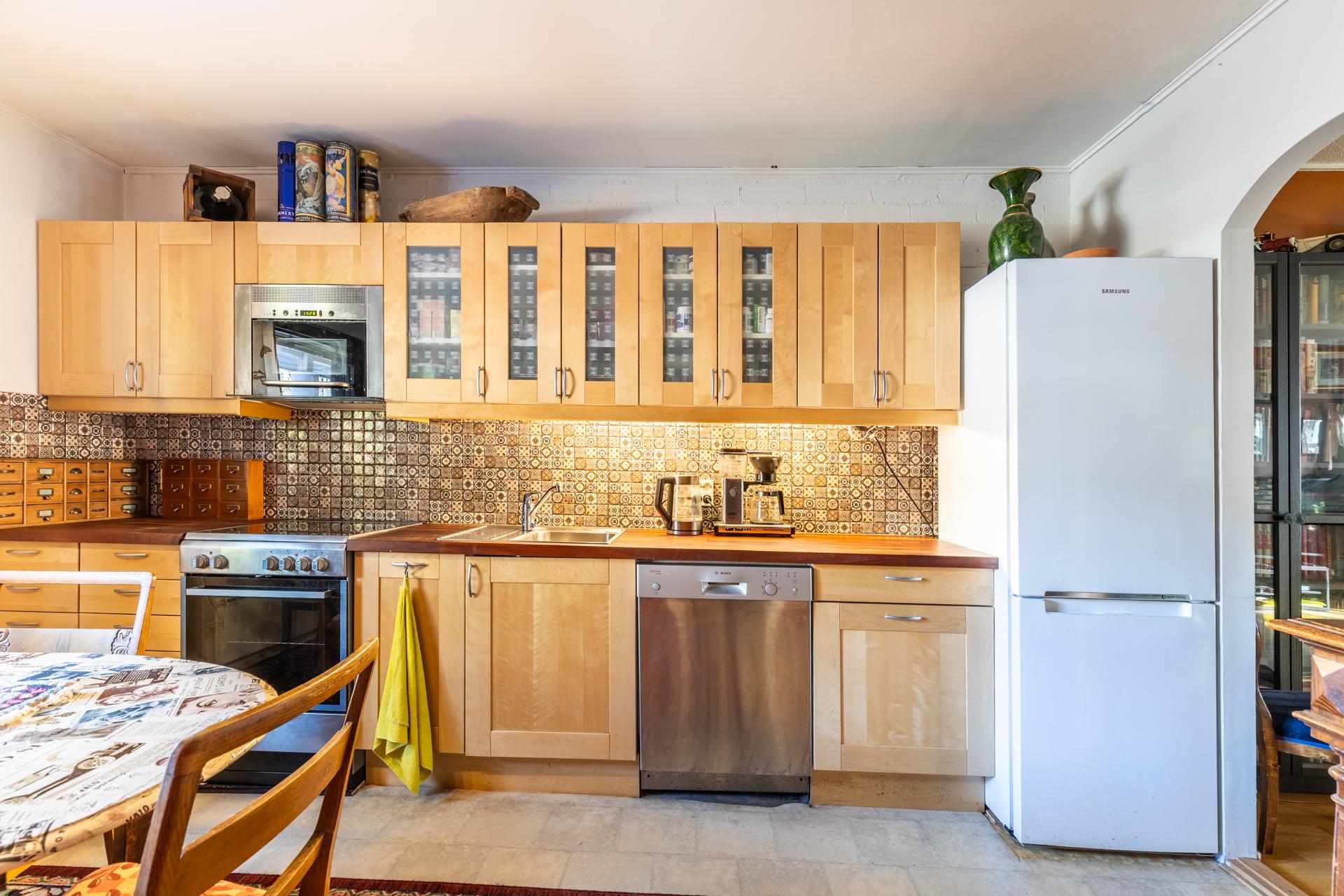 Kalkkivuorentie 25, Heikinlaakso, Helsinki