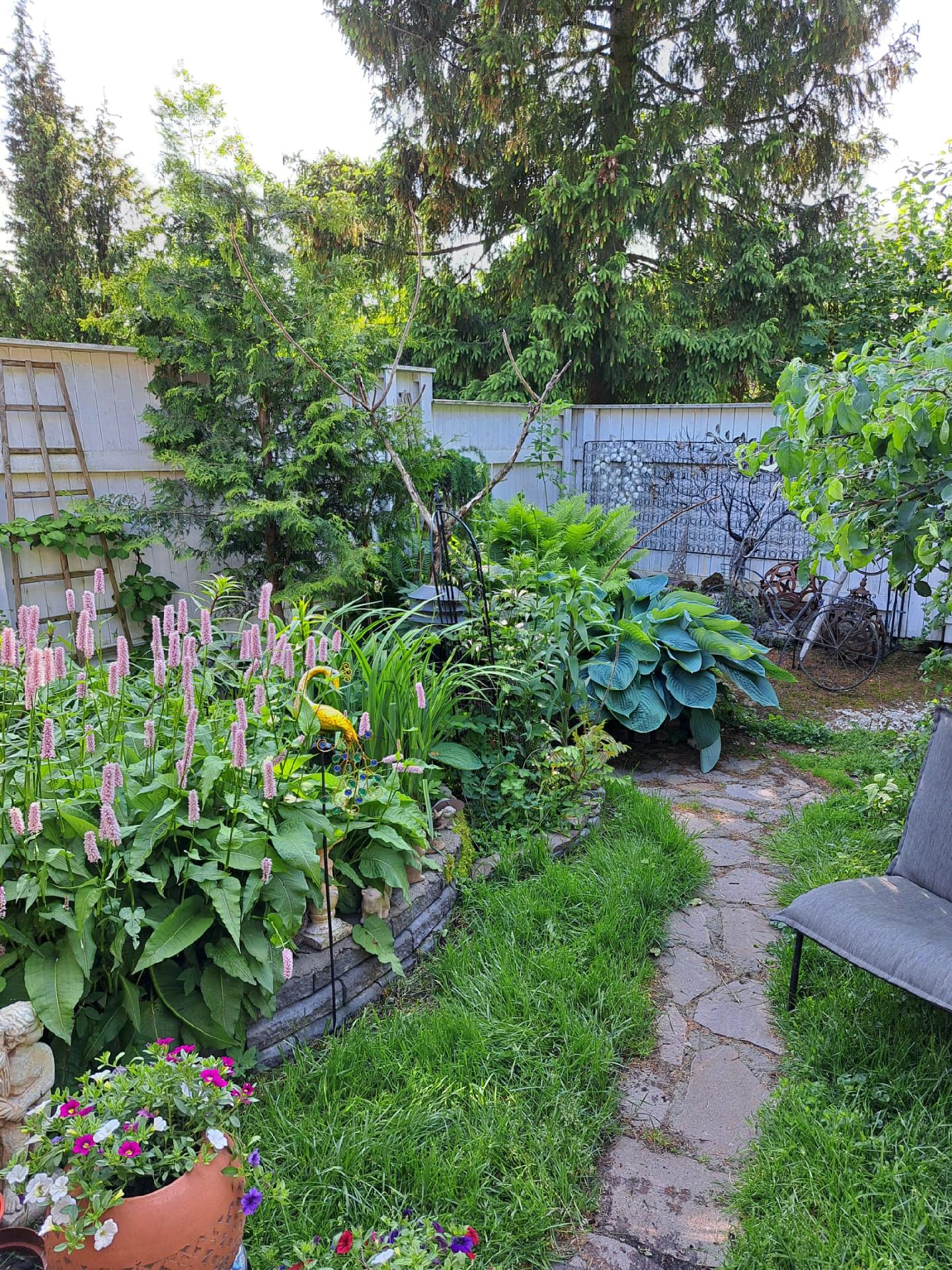 Kalkkivuorentie 25, Heikinlaakso, Helsinki