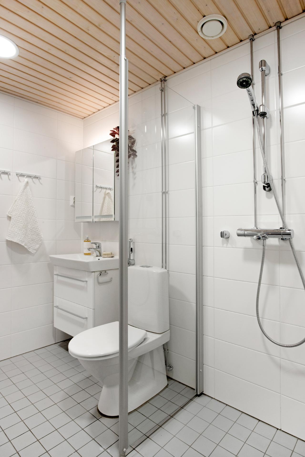 Luutnantinpolku 4, Malminkartano, Helsinki