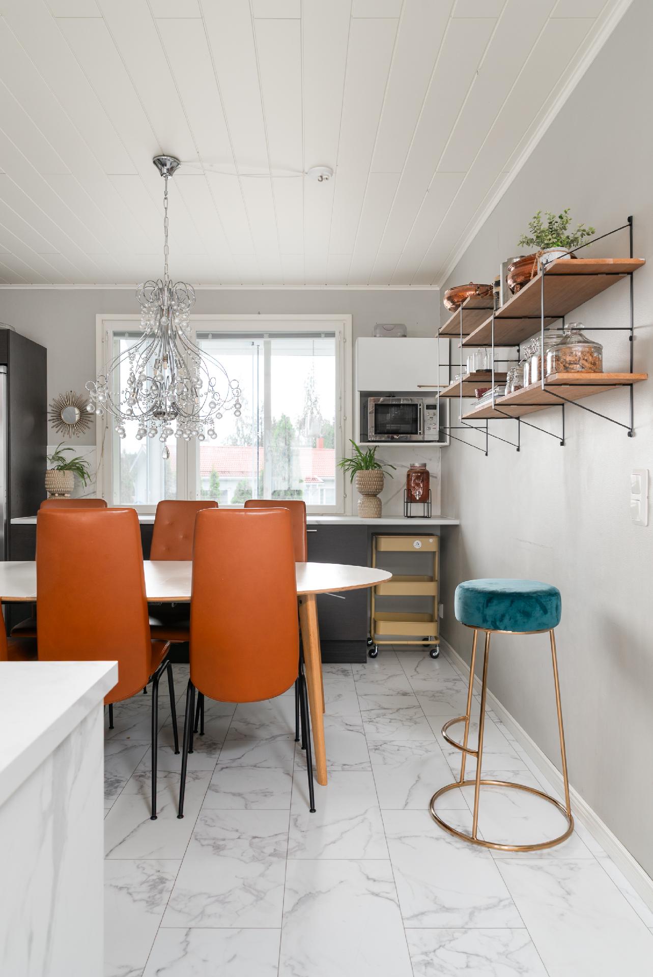 Uunikatu 28, Sääksvuori, Jyväskylä