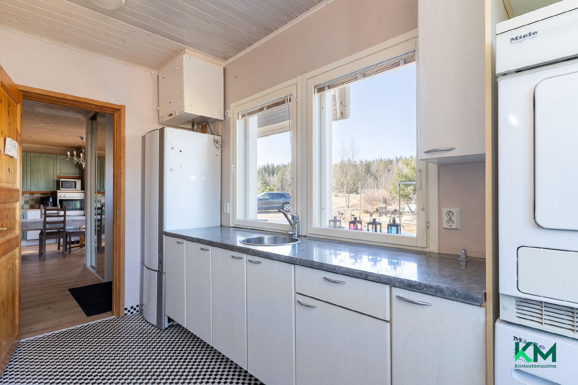 Majaalahdentie 279, Kangasala