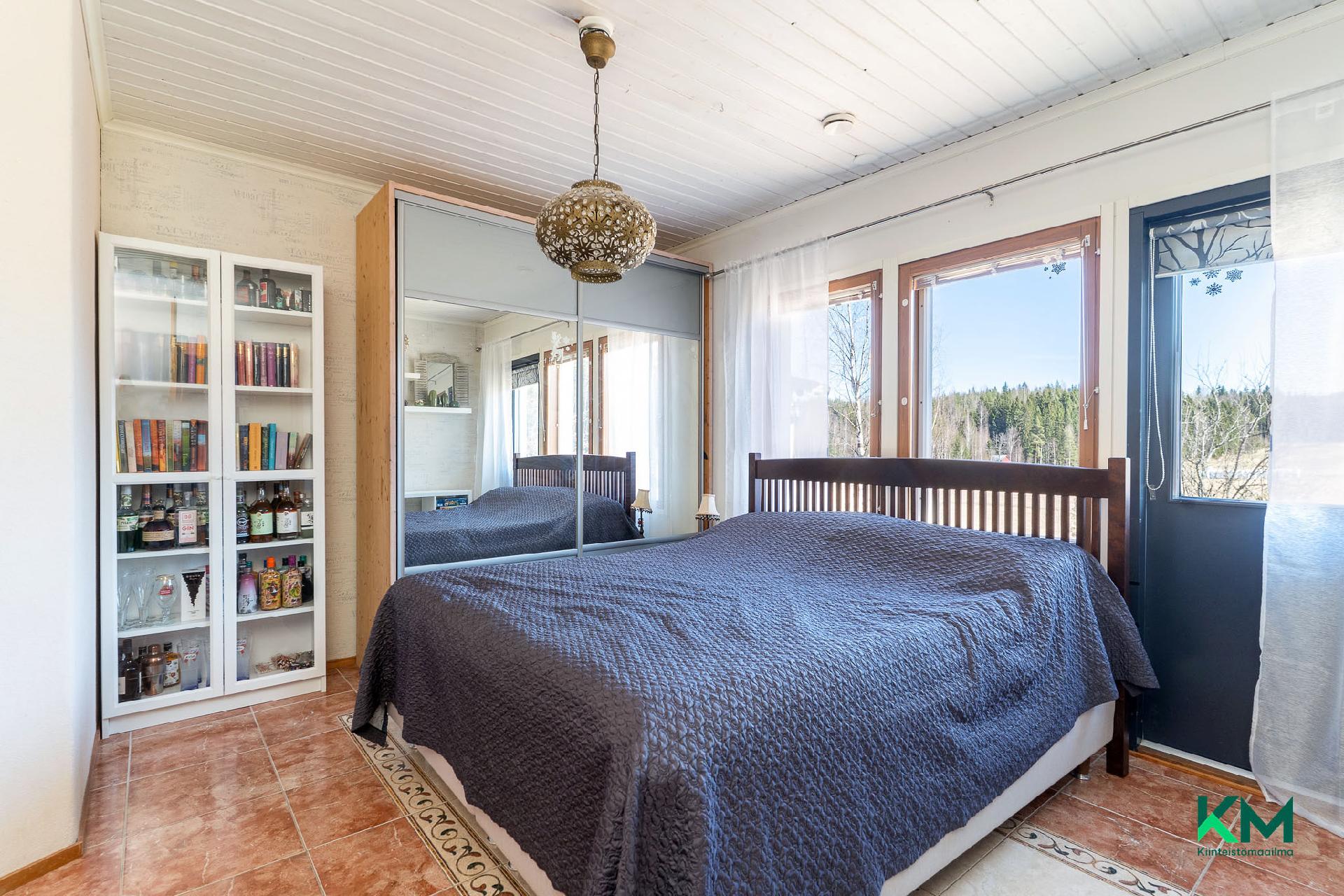 Majaalahdentie 279, Kangasala