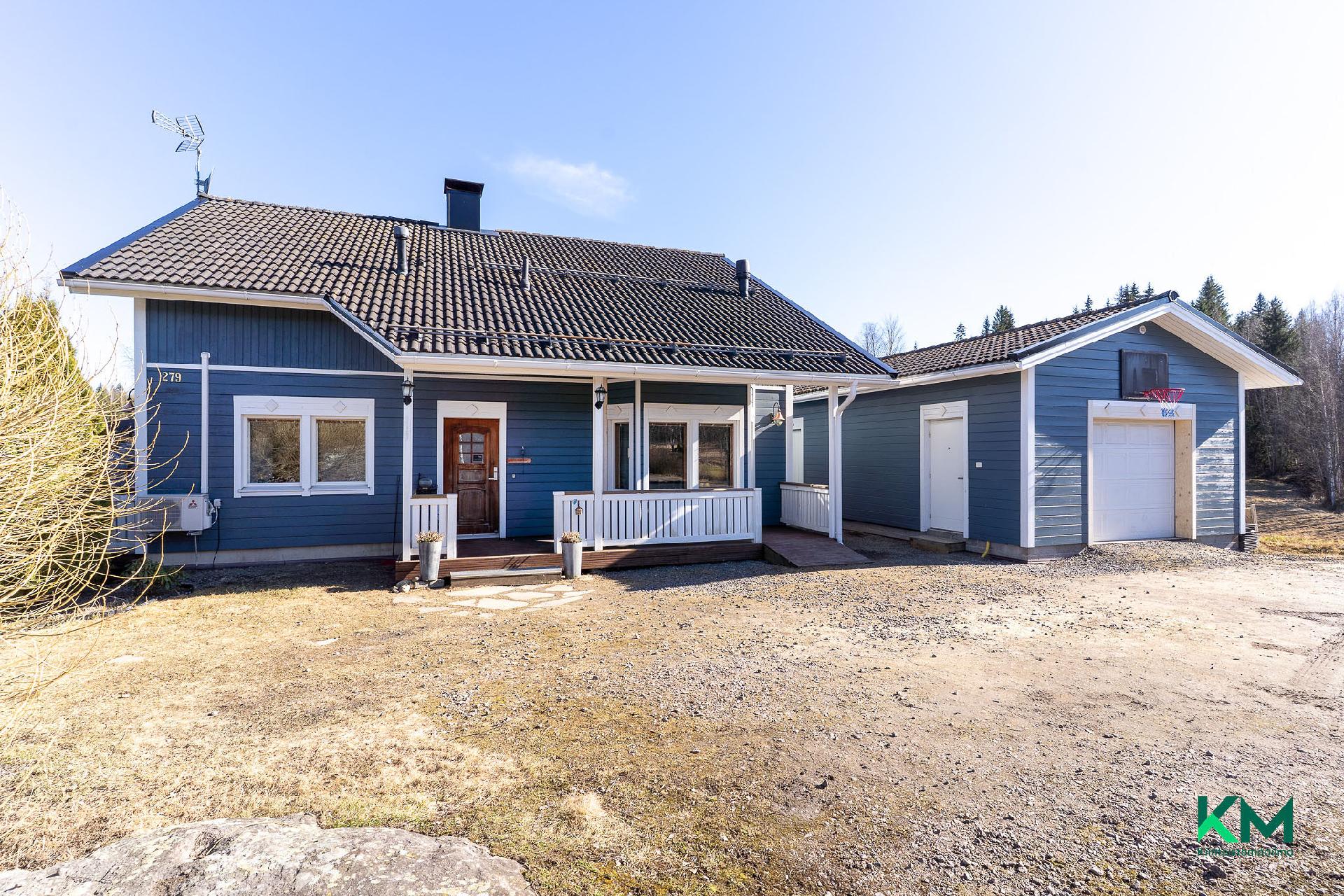 Majaalahdentie 279, Kangasala