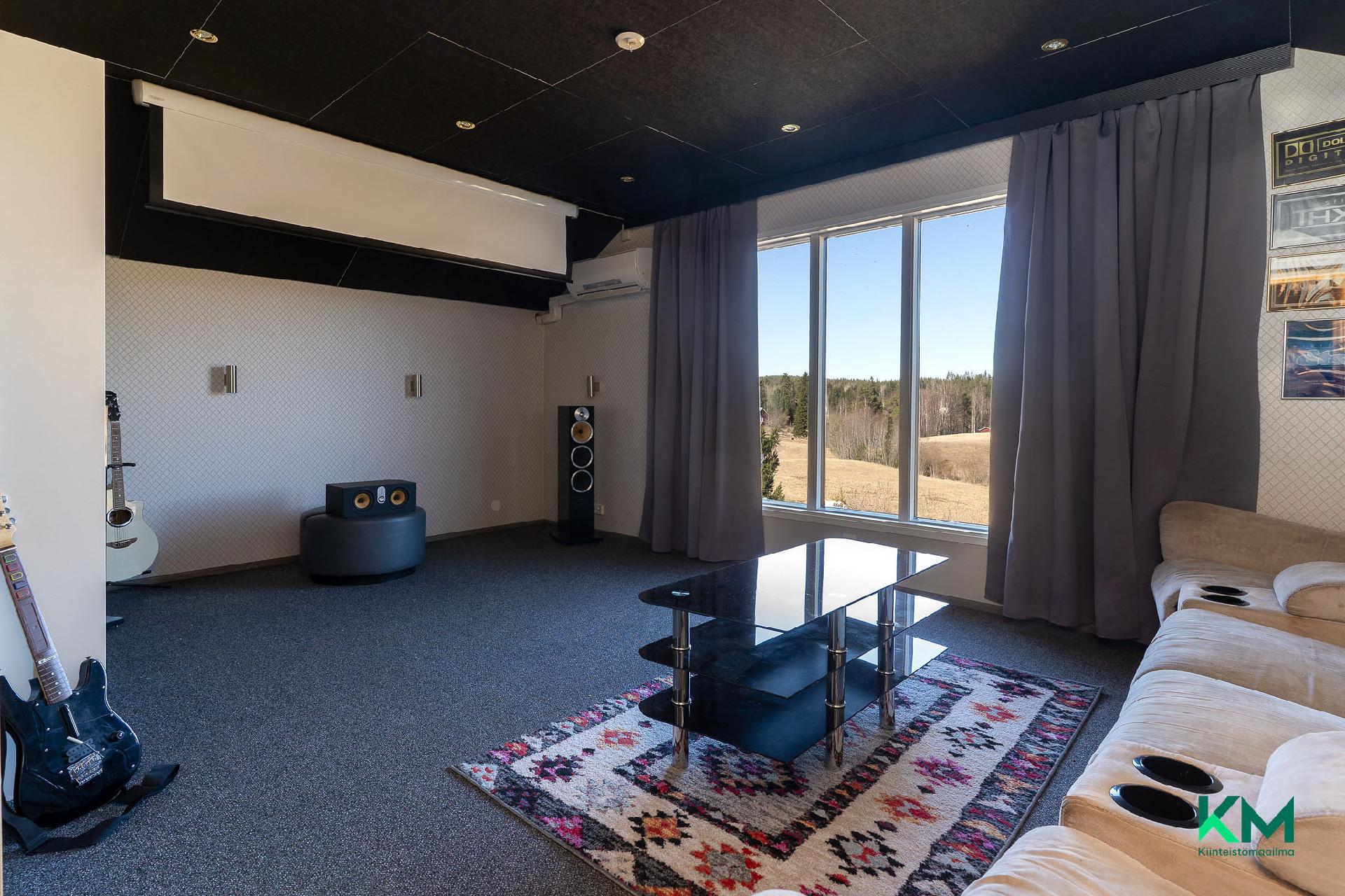 Majaalahdentie 279, Kangasala