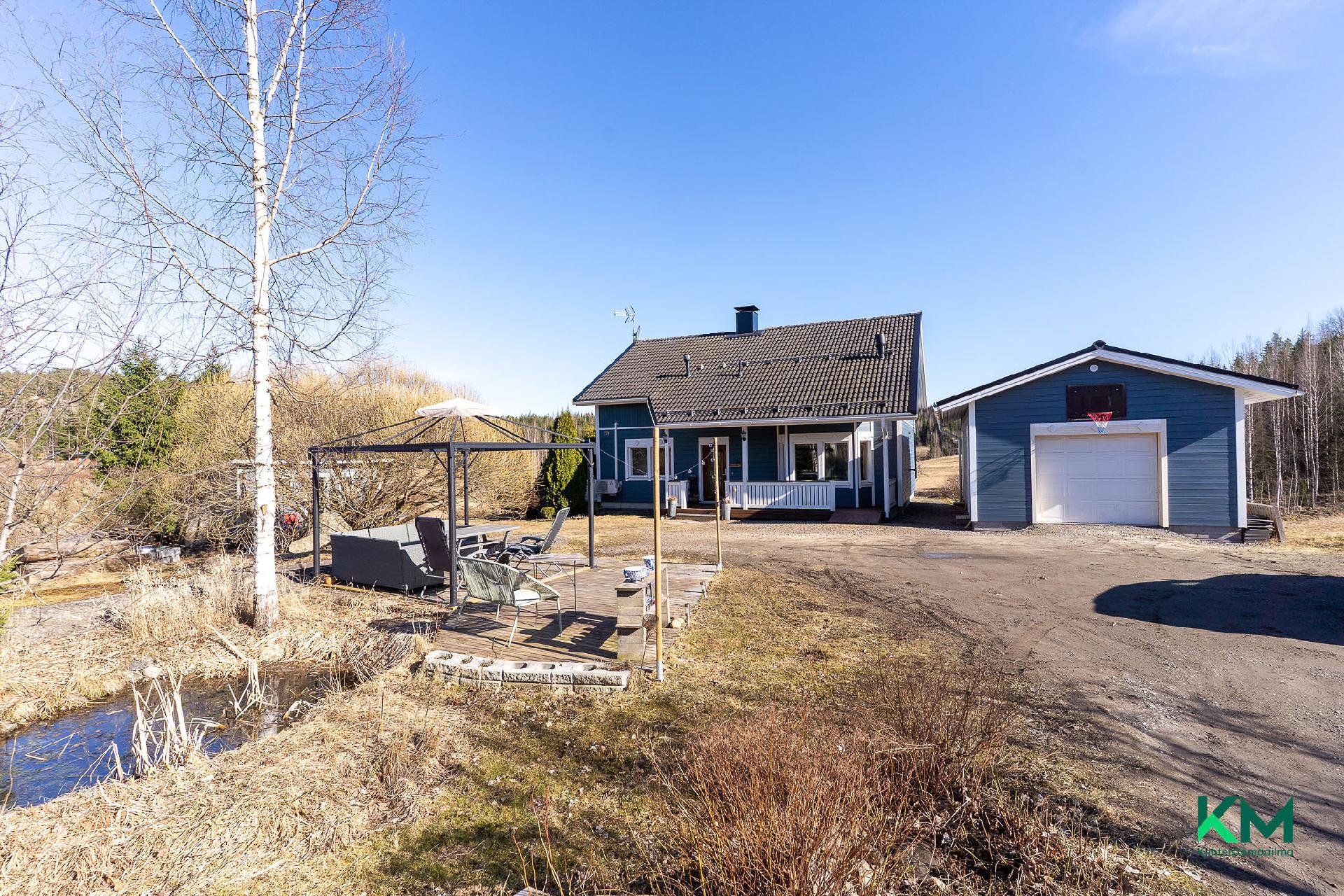 Majaalahdentie 279, Kangasala