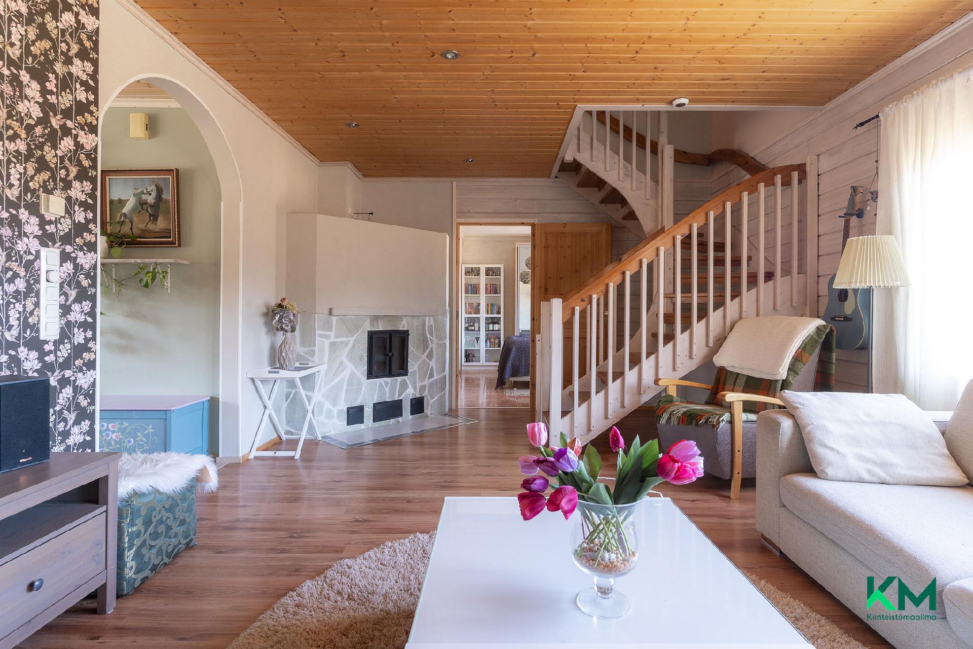 Majaalahdentie 279, Kangasala