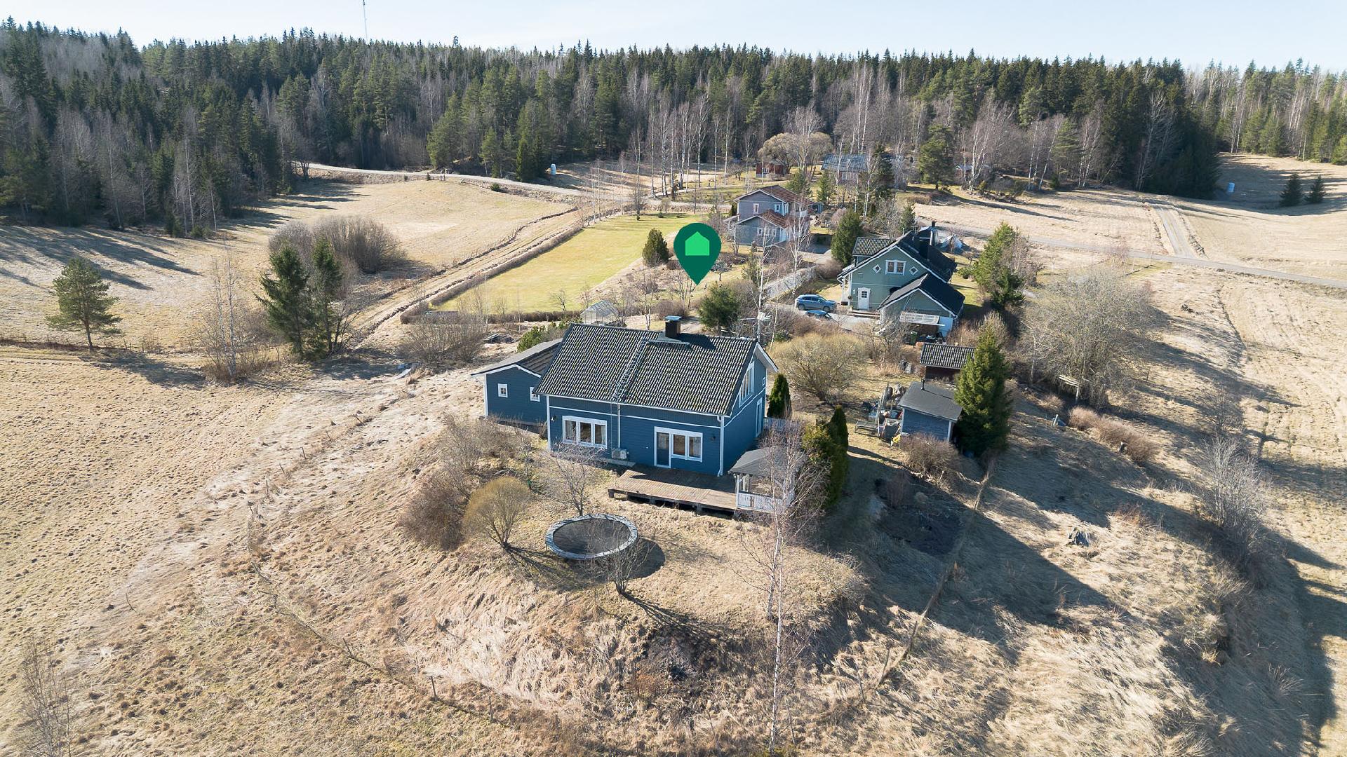 Majaalahdentie 279, Kangasala