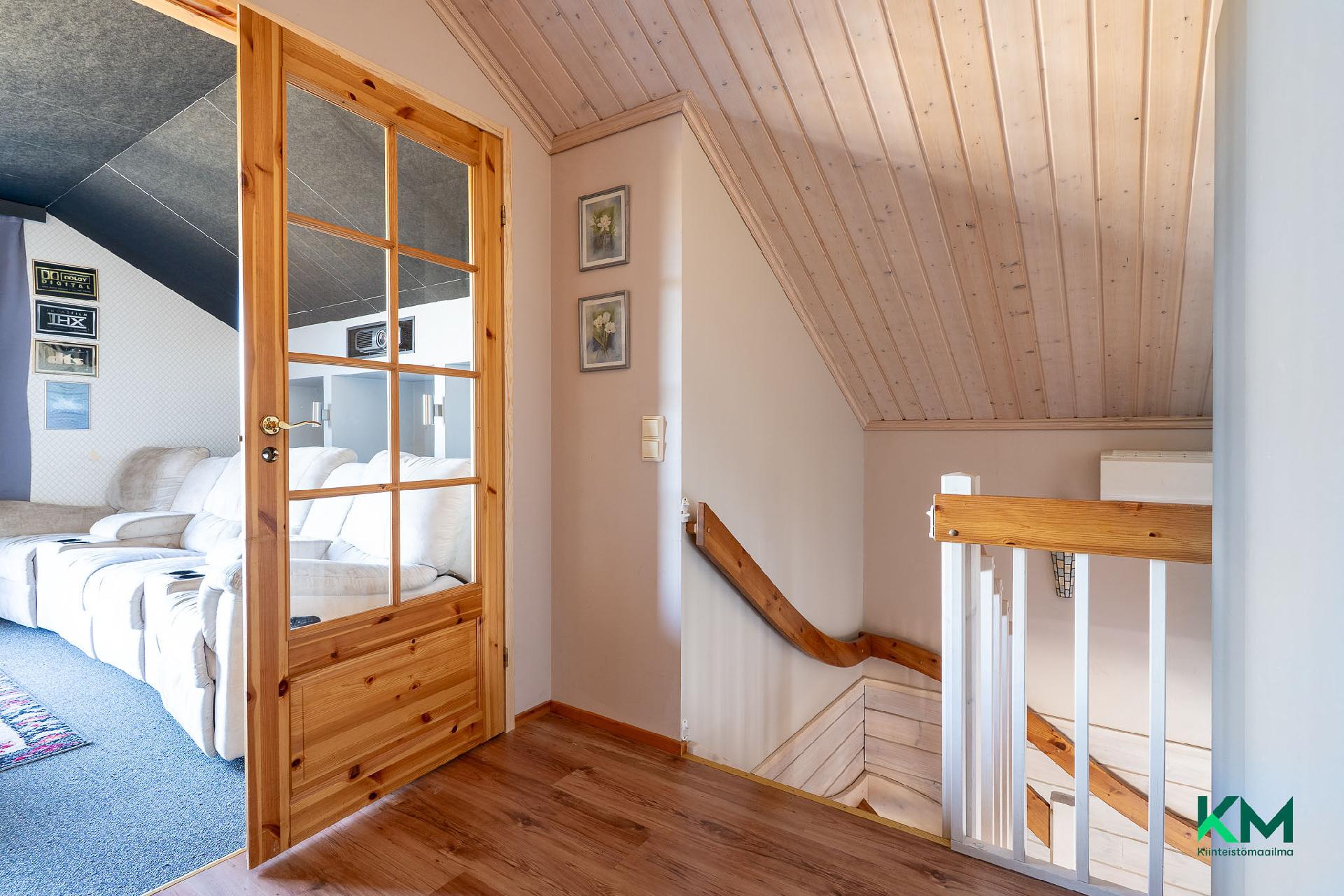 Majaalahdentie 279, Kangasala